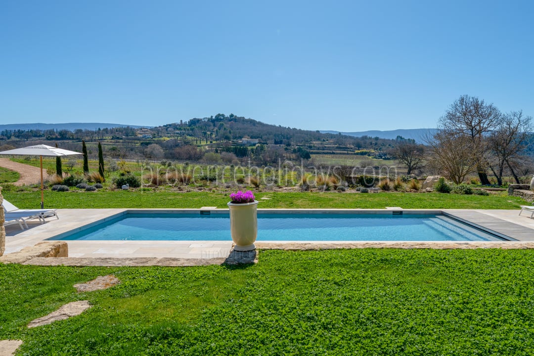 46 - Les Vignes du Luberon: Villa: Pool