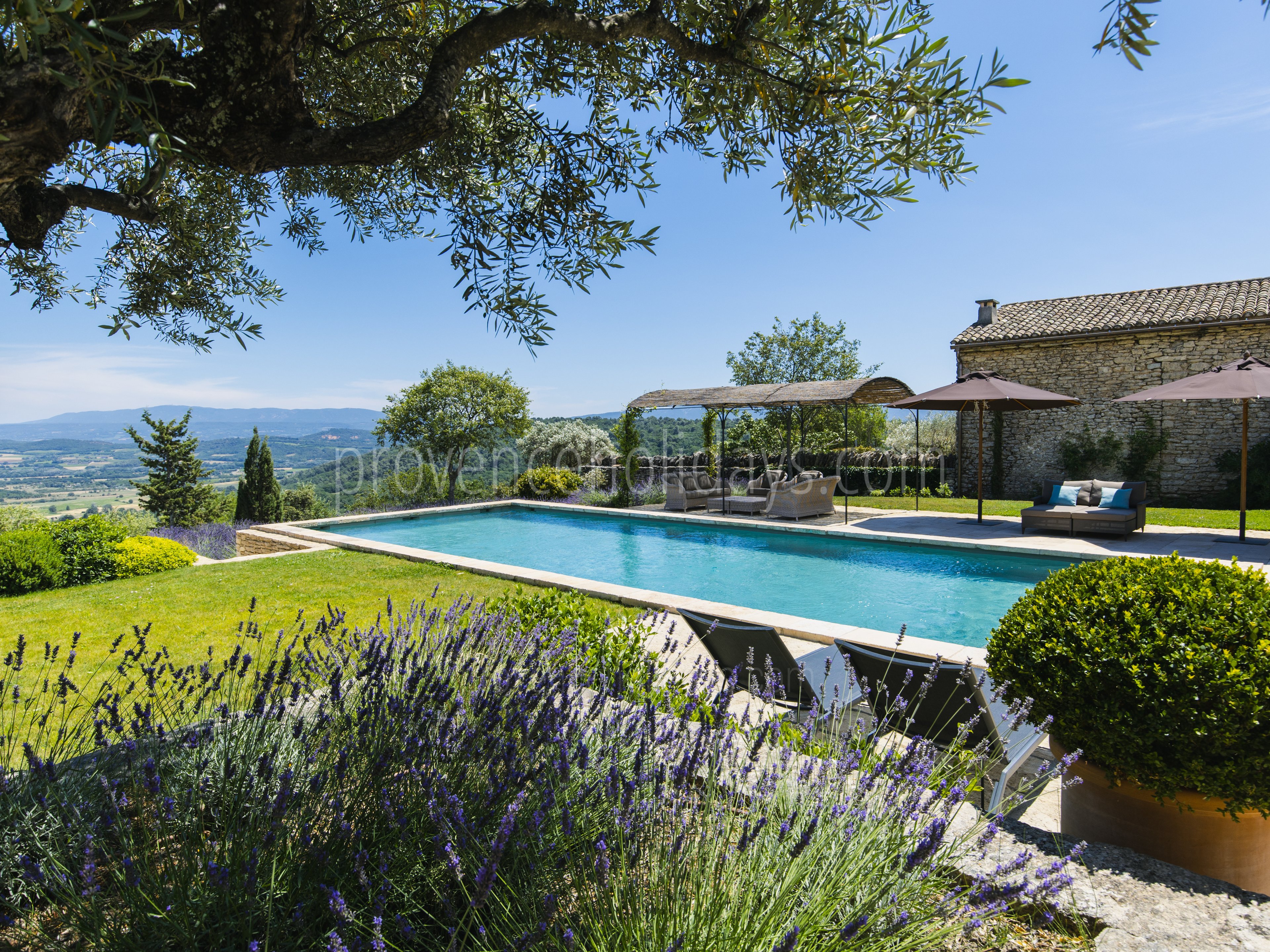 56 - Mas de Bel Air: Villa: Pool