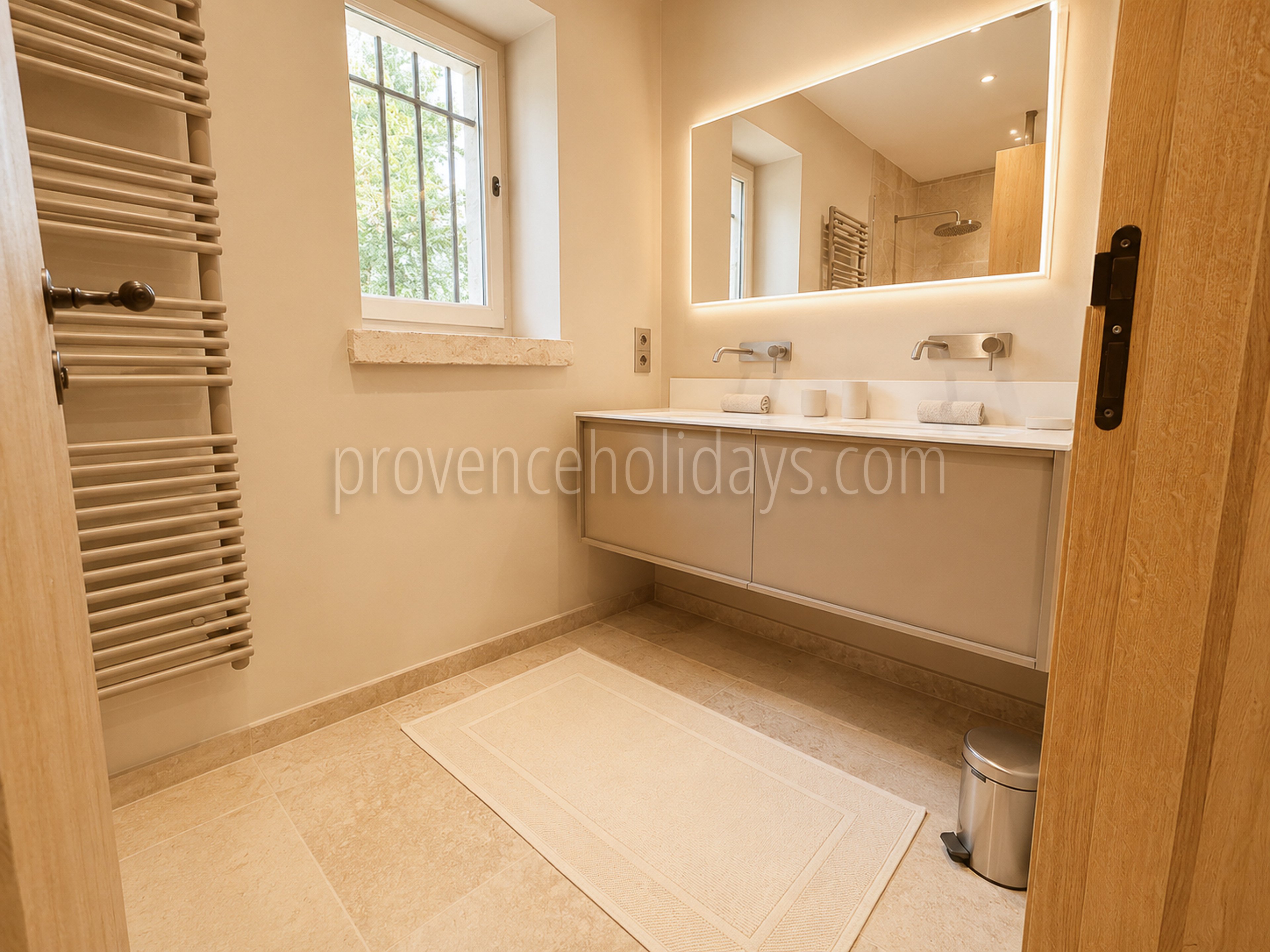 25 - Villa Panorama: Villa: Bathroom