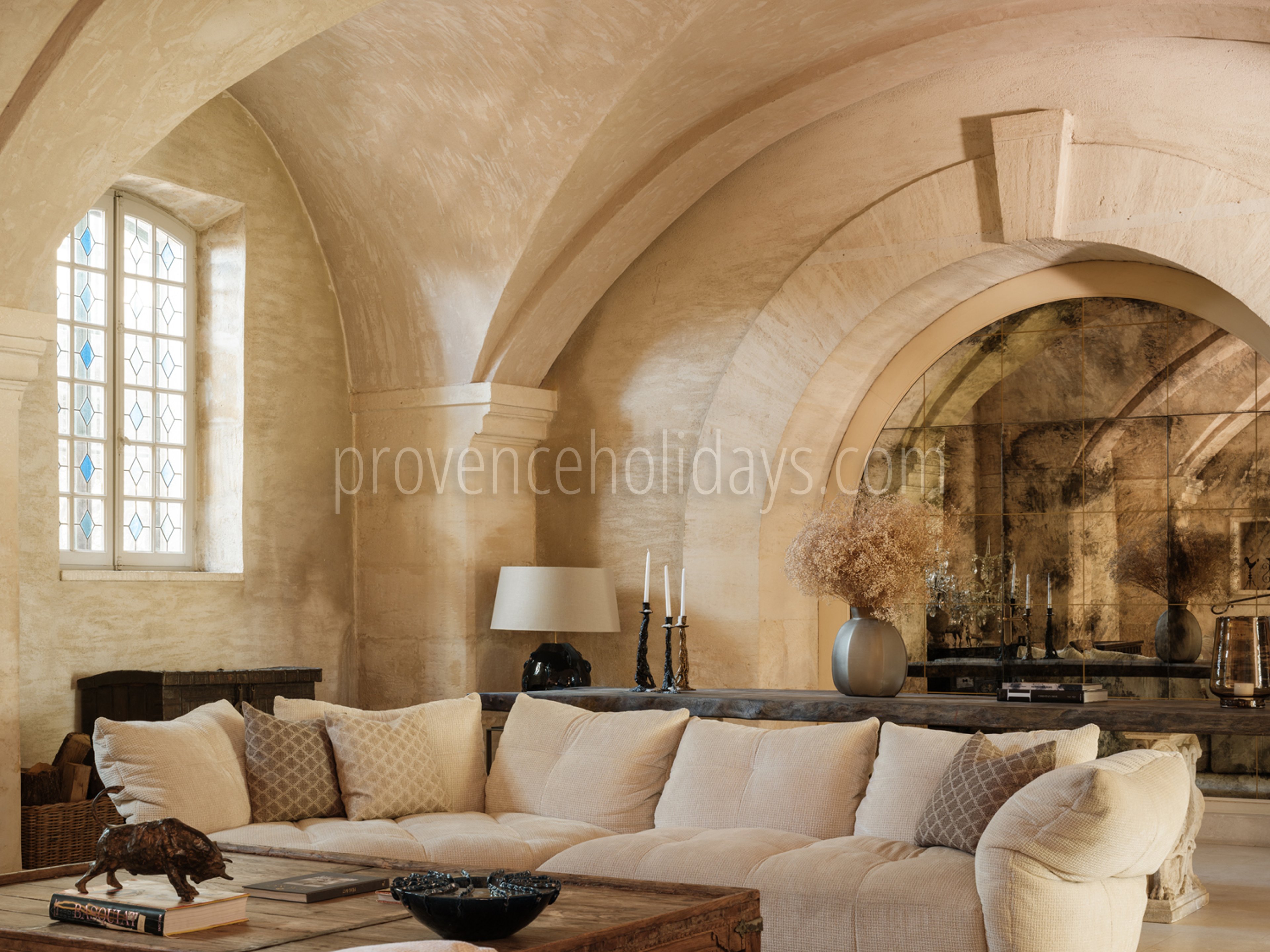 72 - Mas de Maussane: Villa: Interior