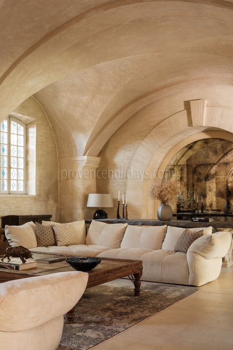 72 - Mas de Maussane: Villa: Interior