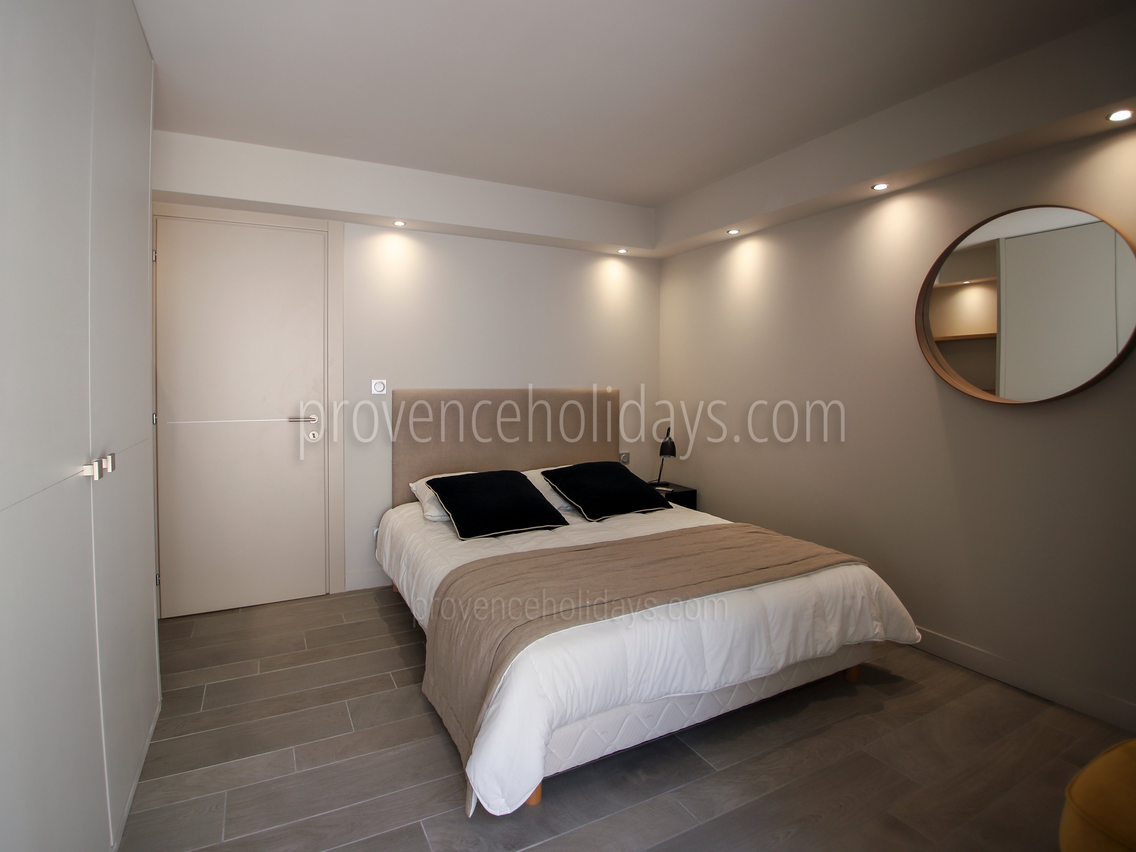 4 - Villa Côté Est: Villa: Bedroom