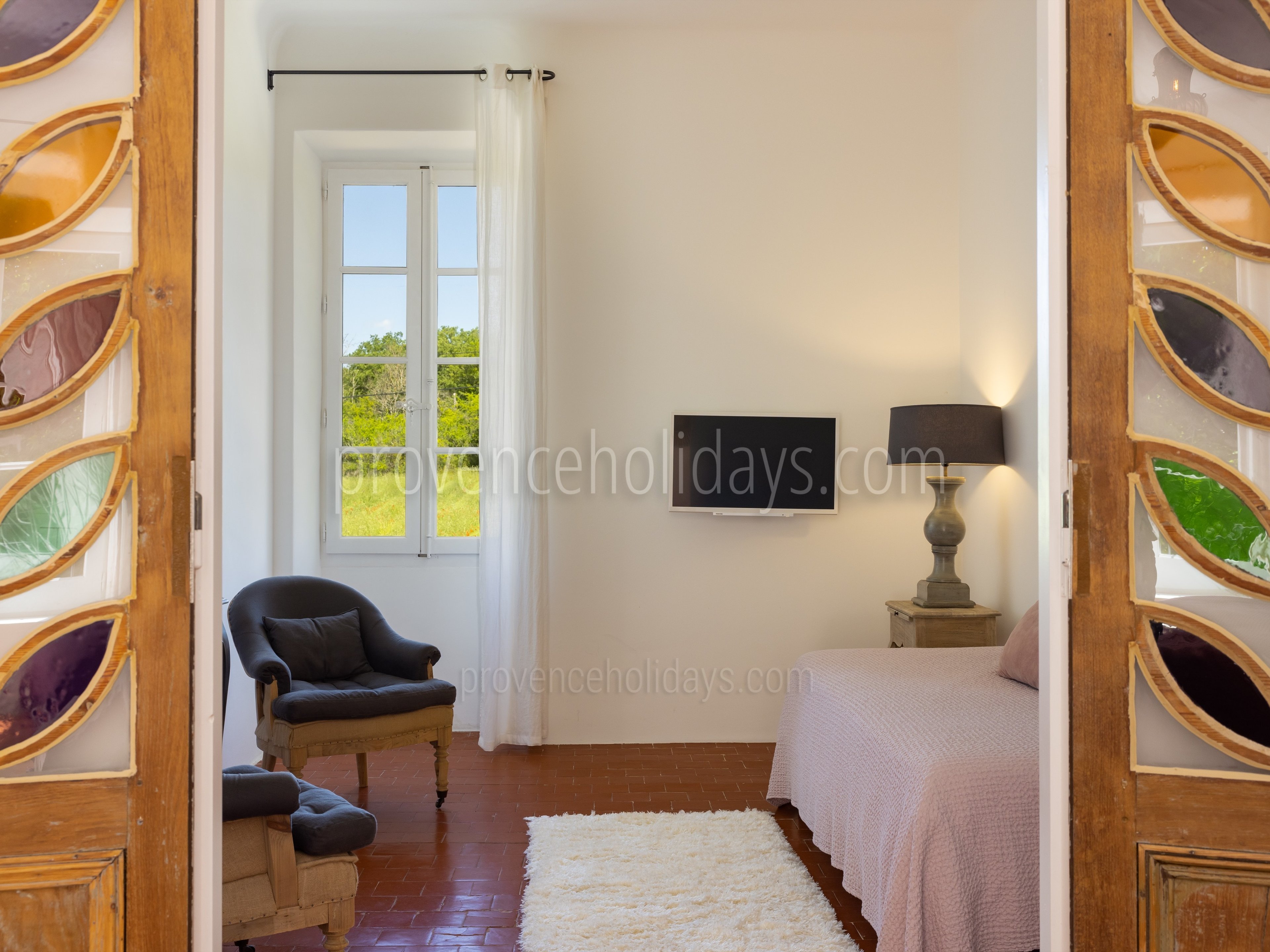 41 - Bastide de Goult: Villa: Bedroom - Orion