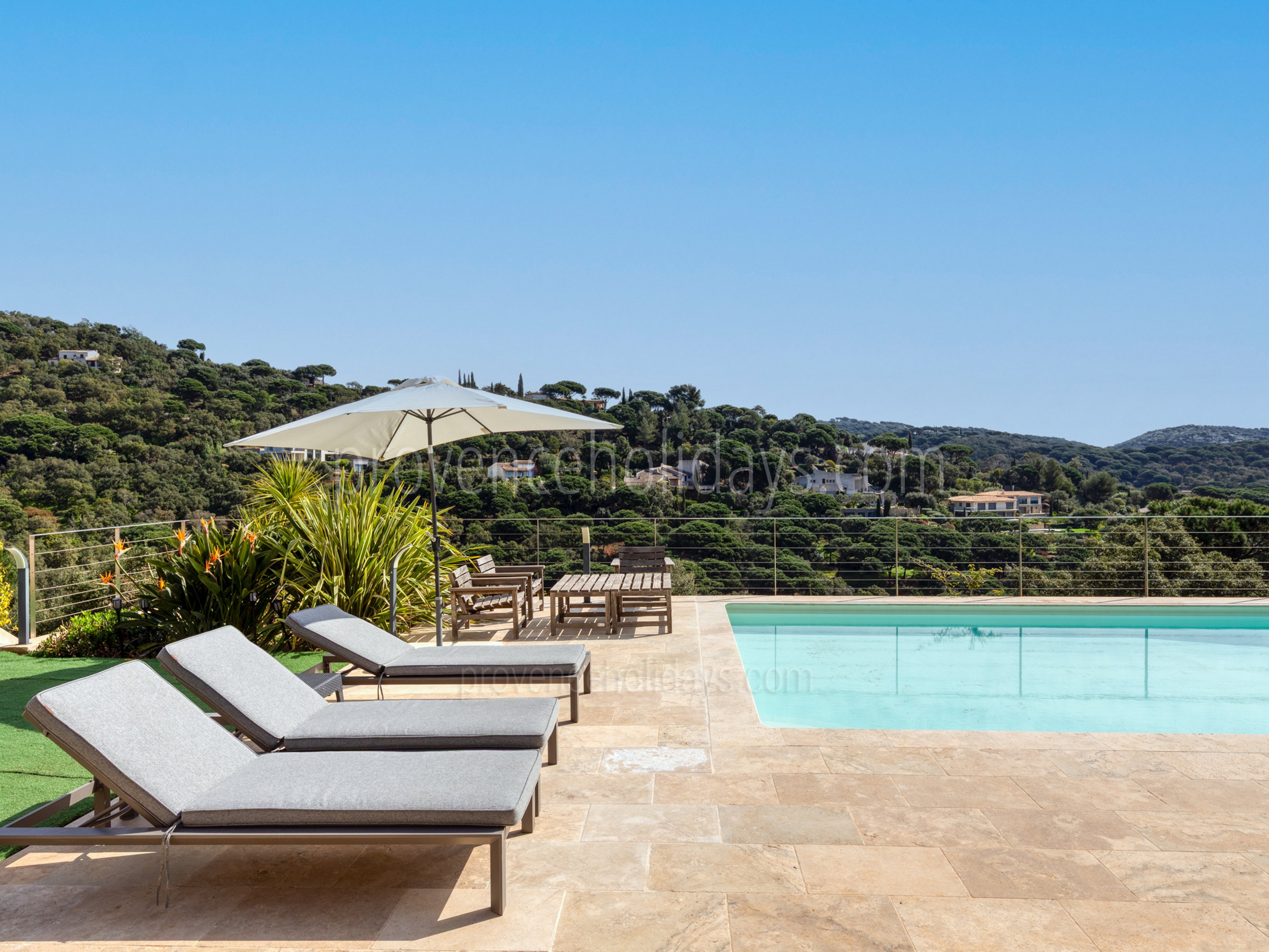 11 - Villa Elegance de Gigaro: Villa: Pool