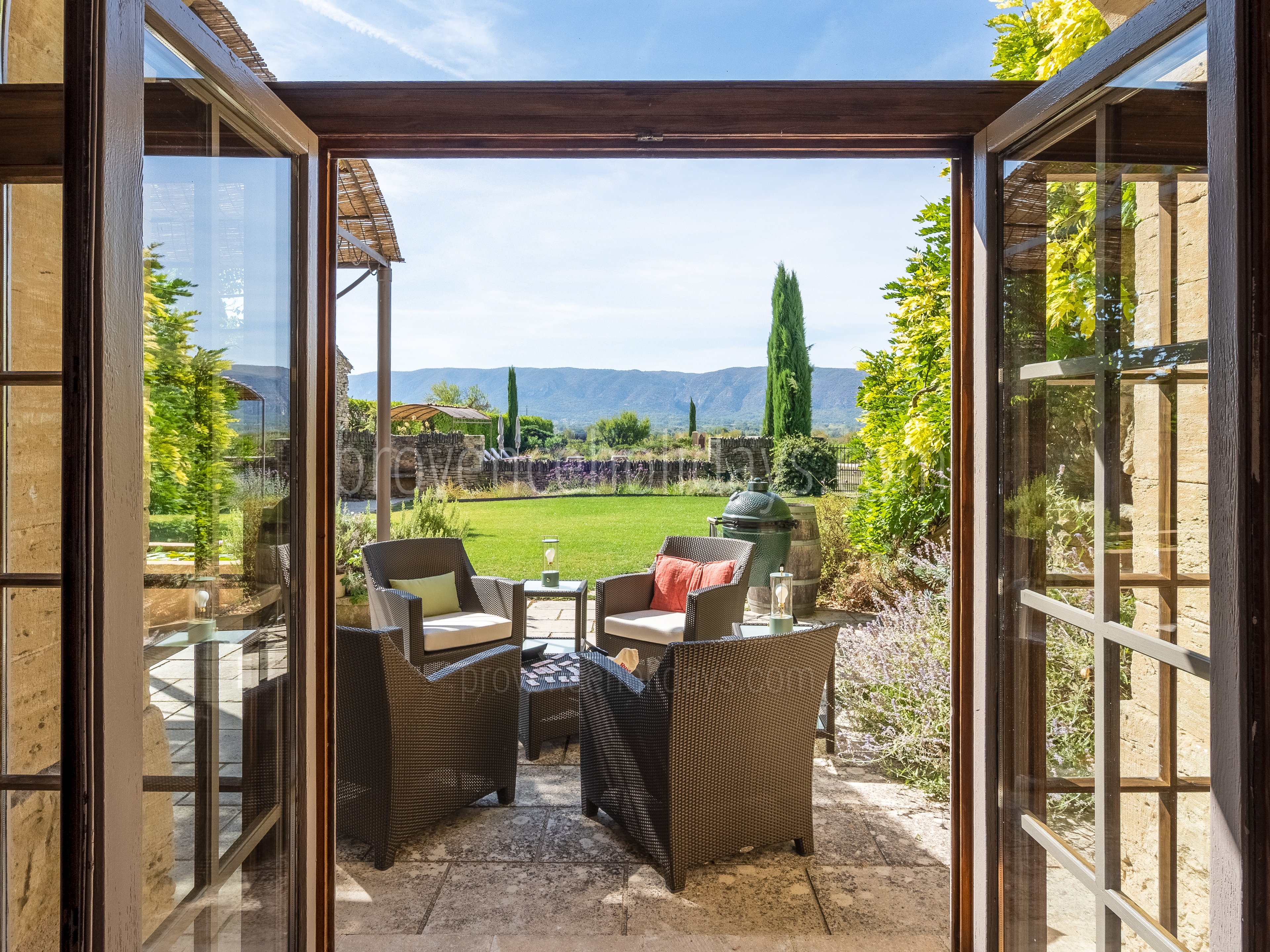 41 - Mas d\'Antoine: Villa: Exterior