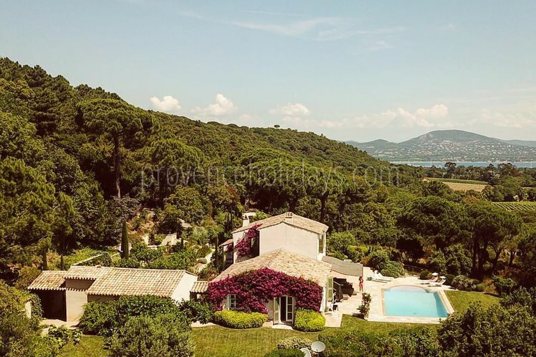32 - Villa Ondine: Villa: Pool