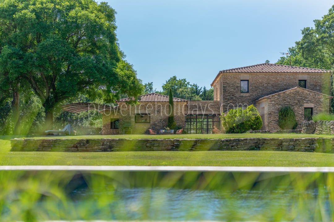 28 - Mas des Firmins: Villa: Exterior