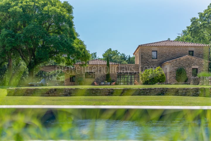 28 - Mas des Firmins: Villa: Exterior