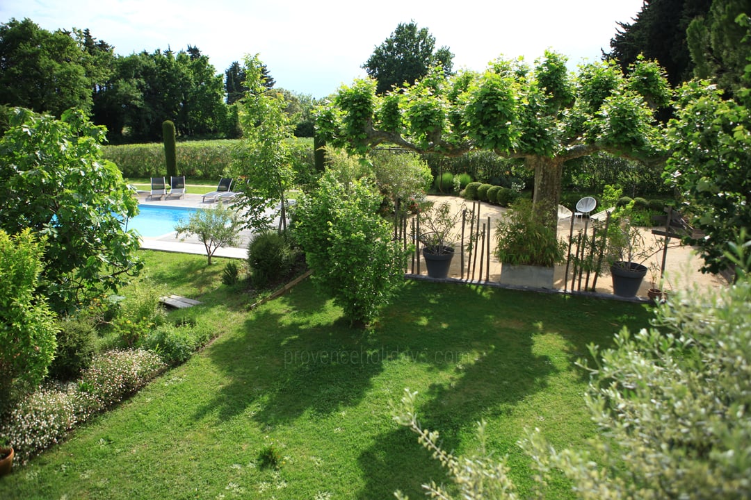 10 - Maison Sarrians: Villa: Exterior