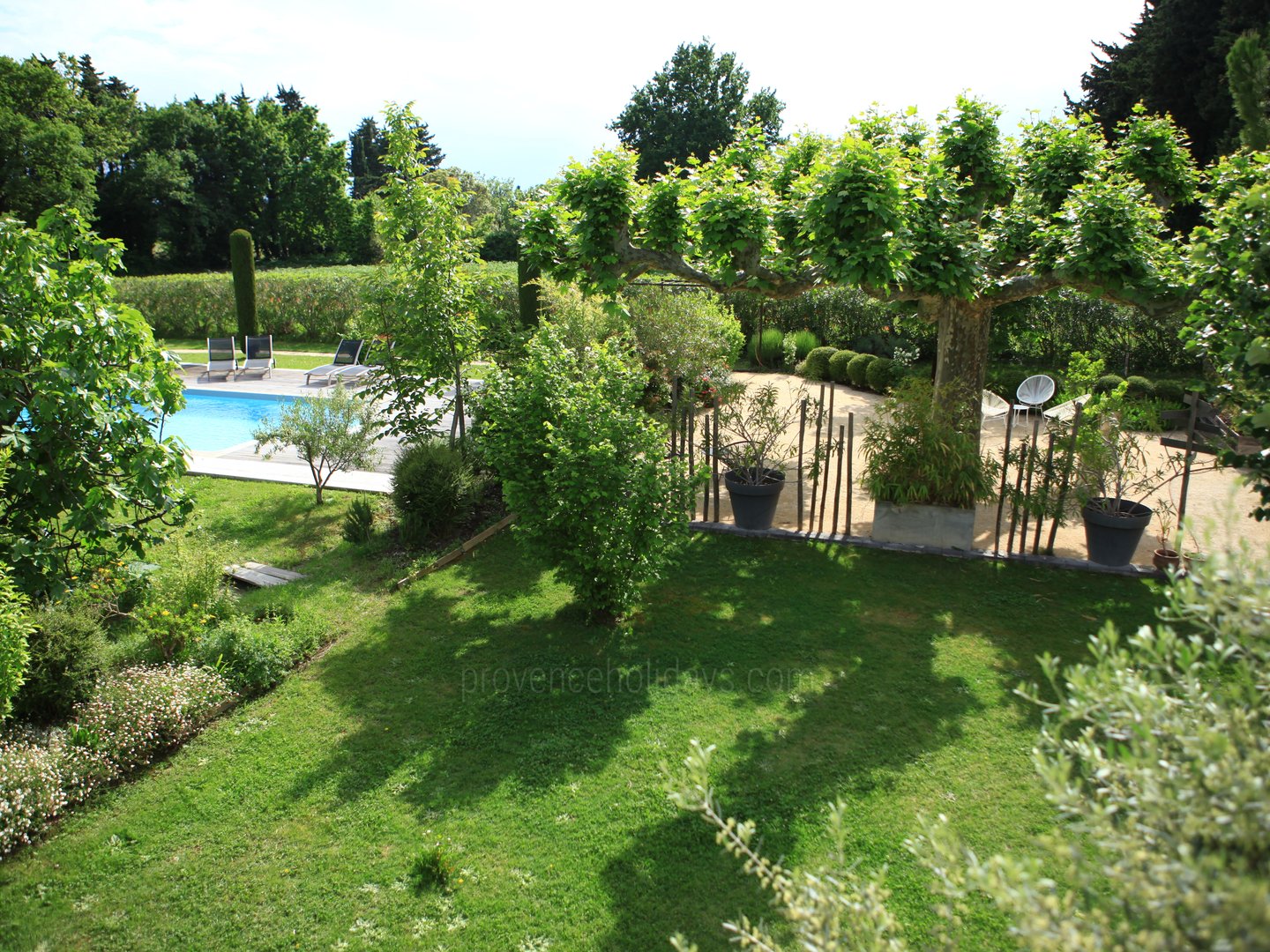 10 - Maison Sarrians: Villa: Exterior