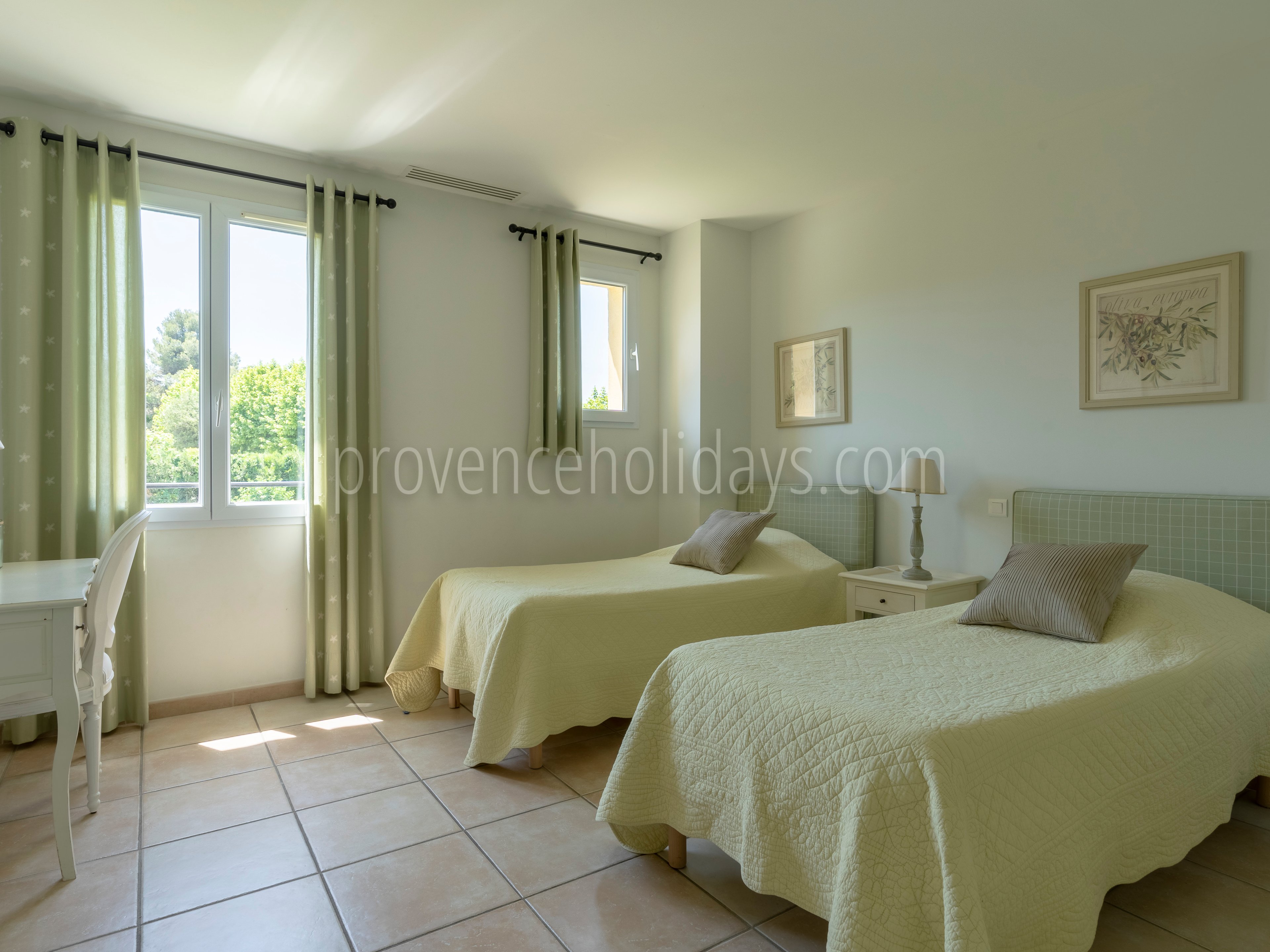 46 - Chez Alare: Villa: Bedroom