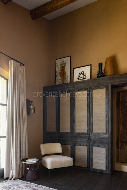 43 - Mas des Collines: Villa: Interior