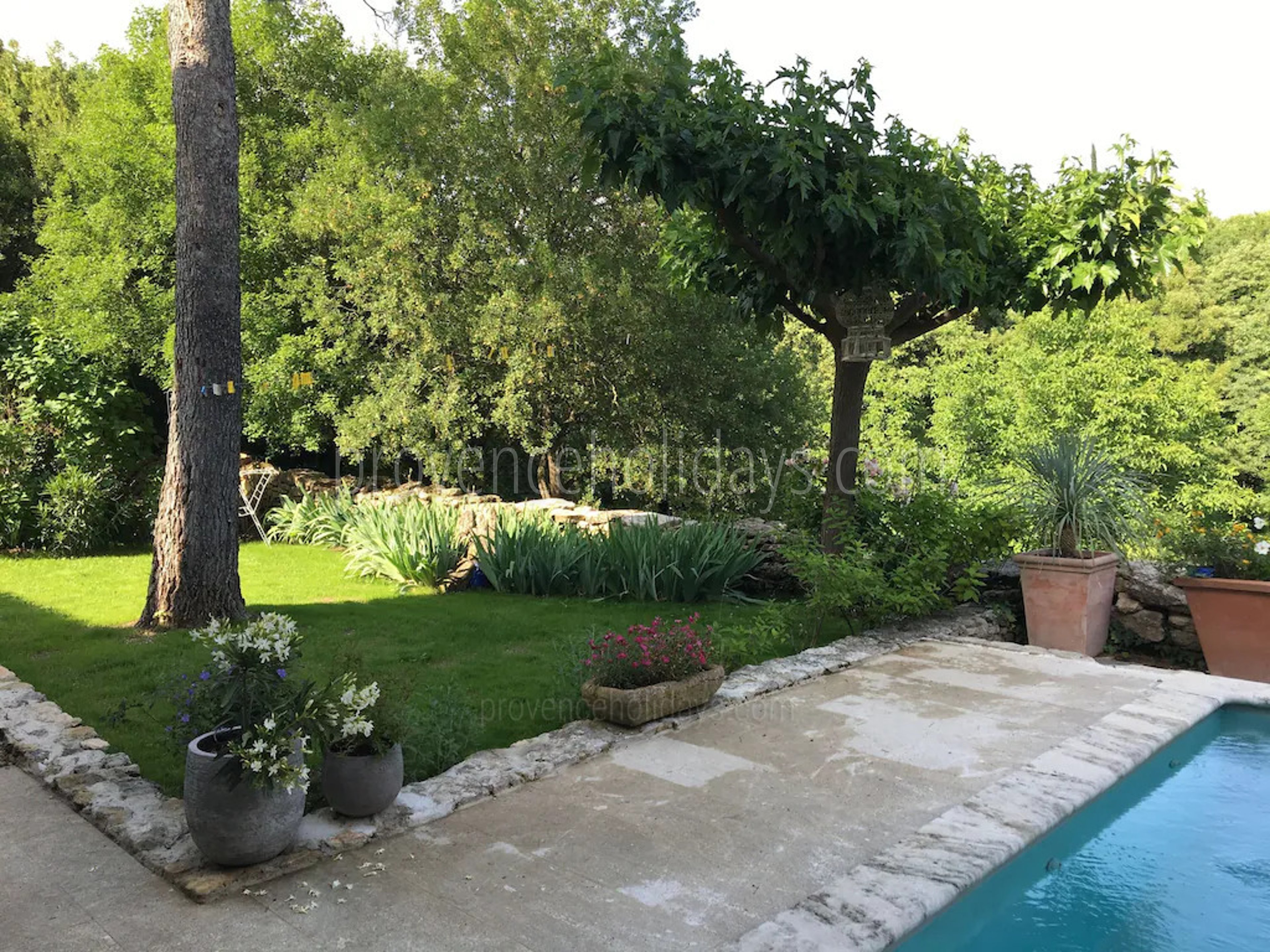16 - Maison du Soleil: Villa: Exterior
