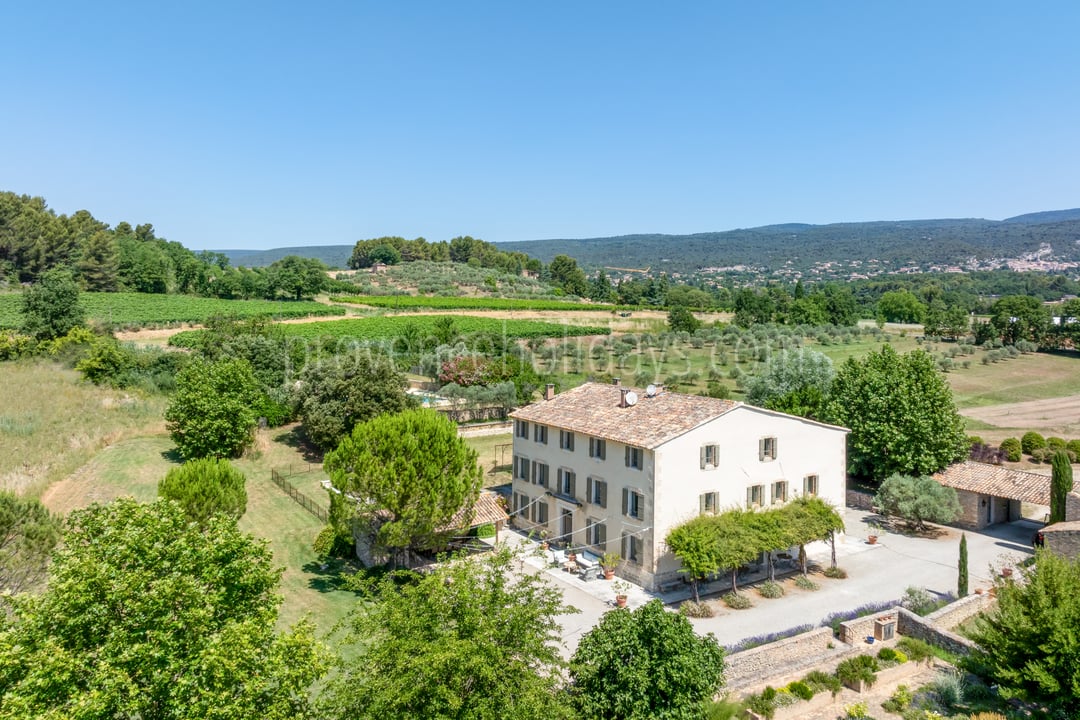 86 - La Bastide des Sources: Villa: Exterior