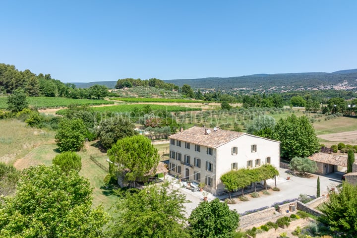 86 - La Bastide des Sources: Villa: Exterior