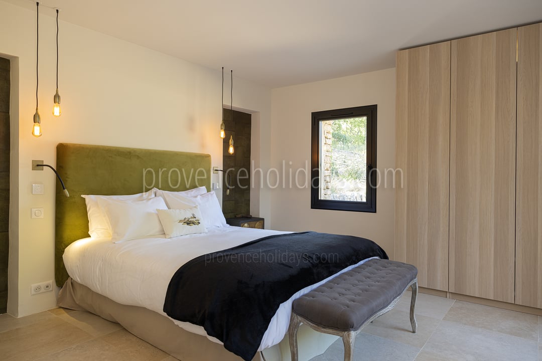 18 - Mas des Firmins: Villa: Bedroom