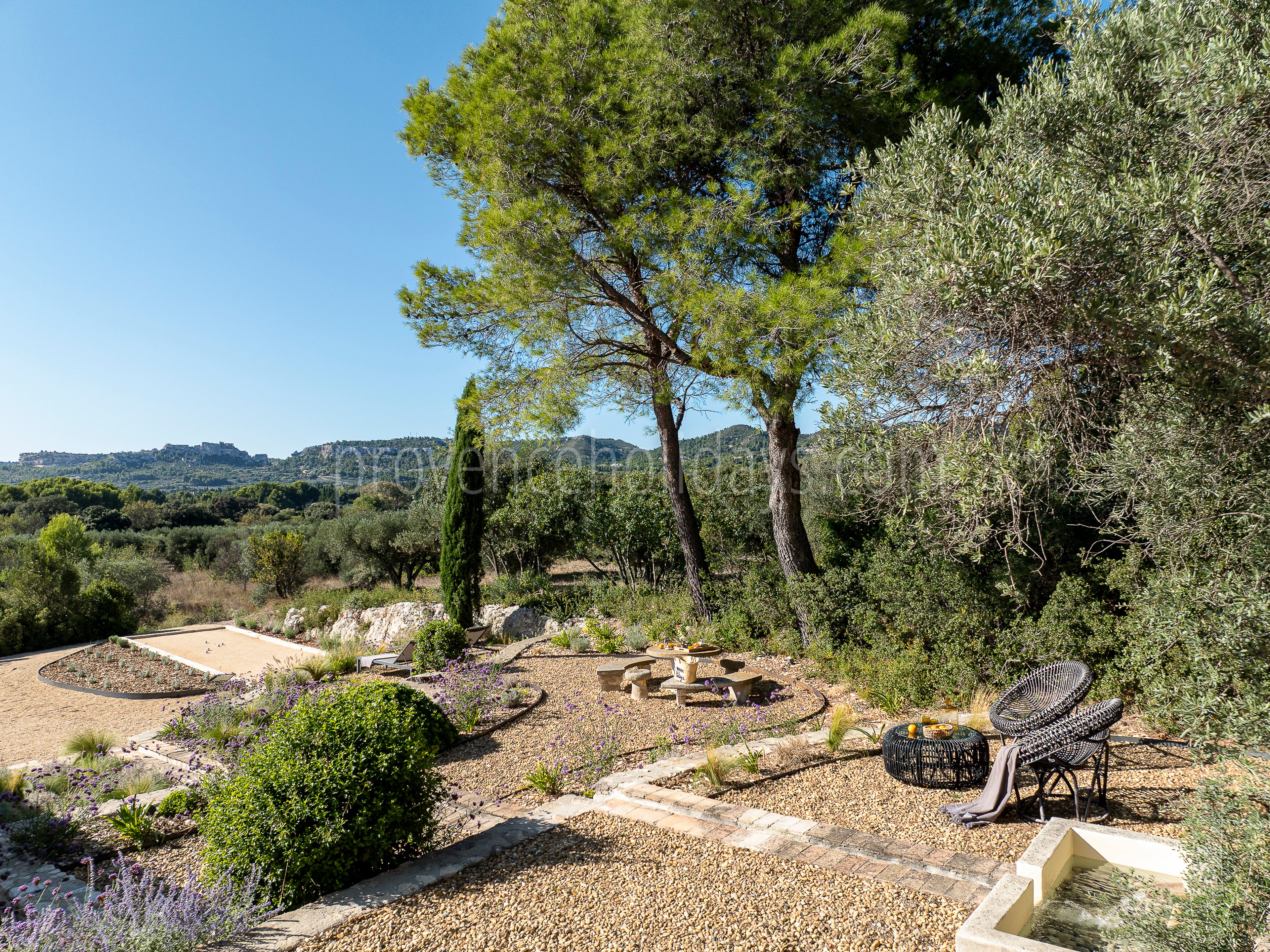 29 - Le Mas de la Terre Rouge: Villa: Exterior