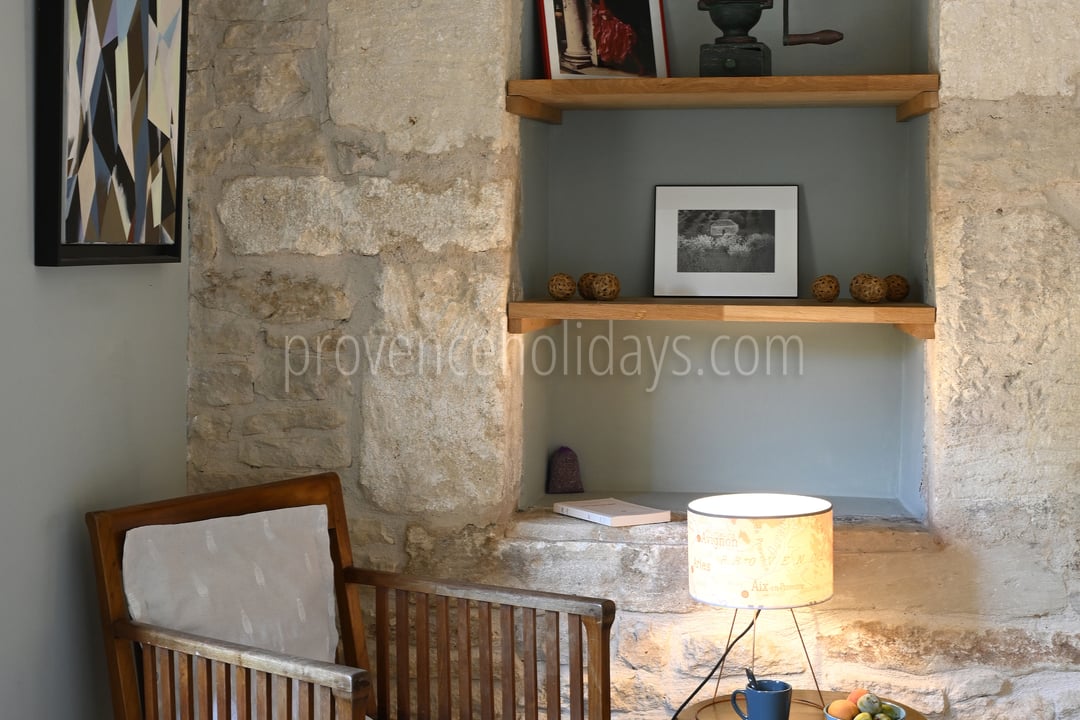 13 - La Maison des Bories: Villa: Interior