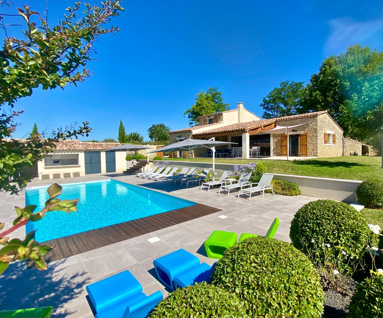 villa exterior