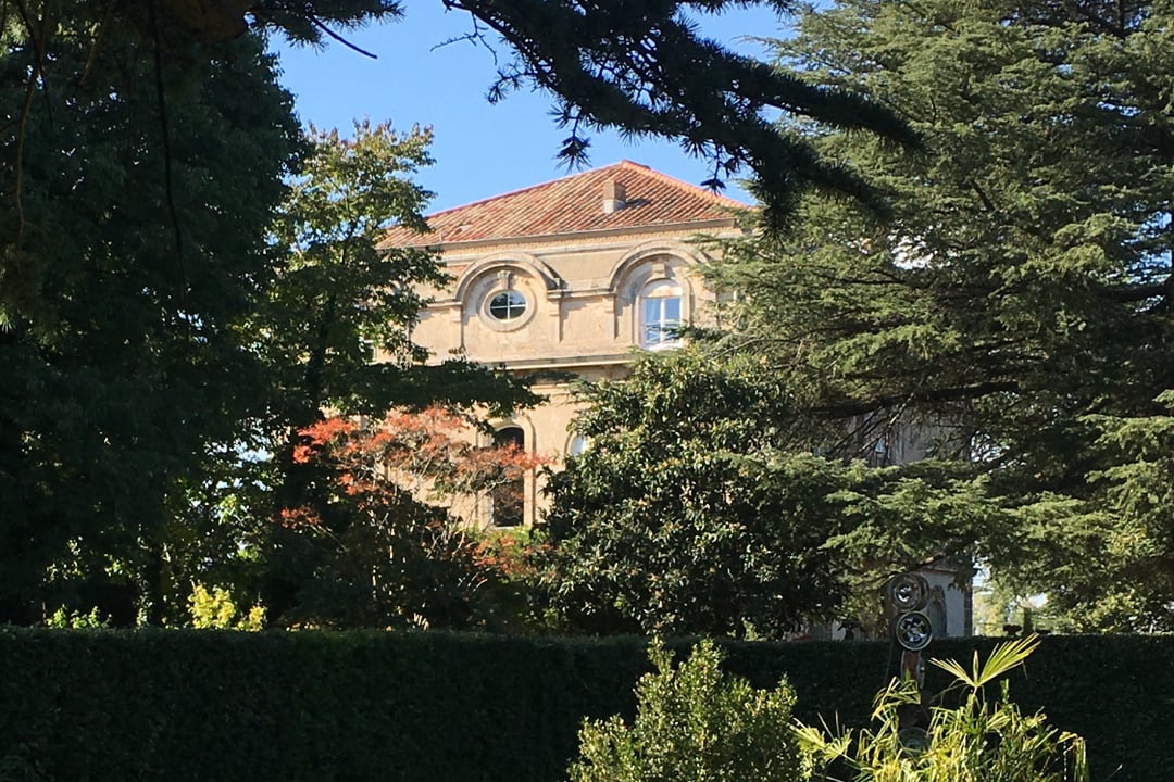 24 - Château de Nîmes: Villa: Exterior