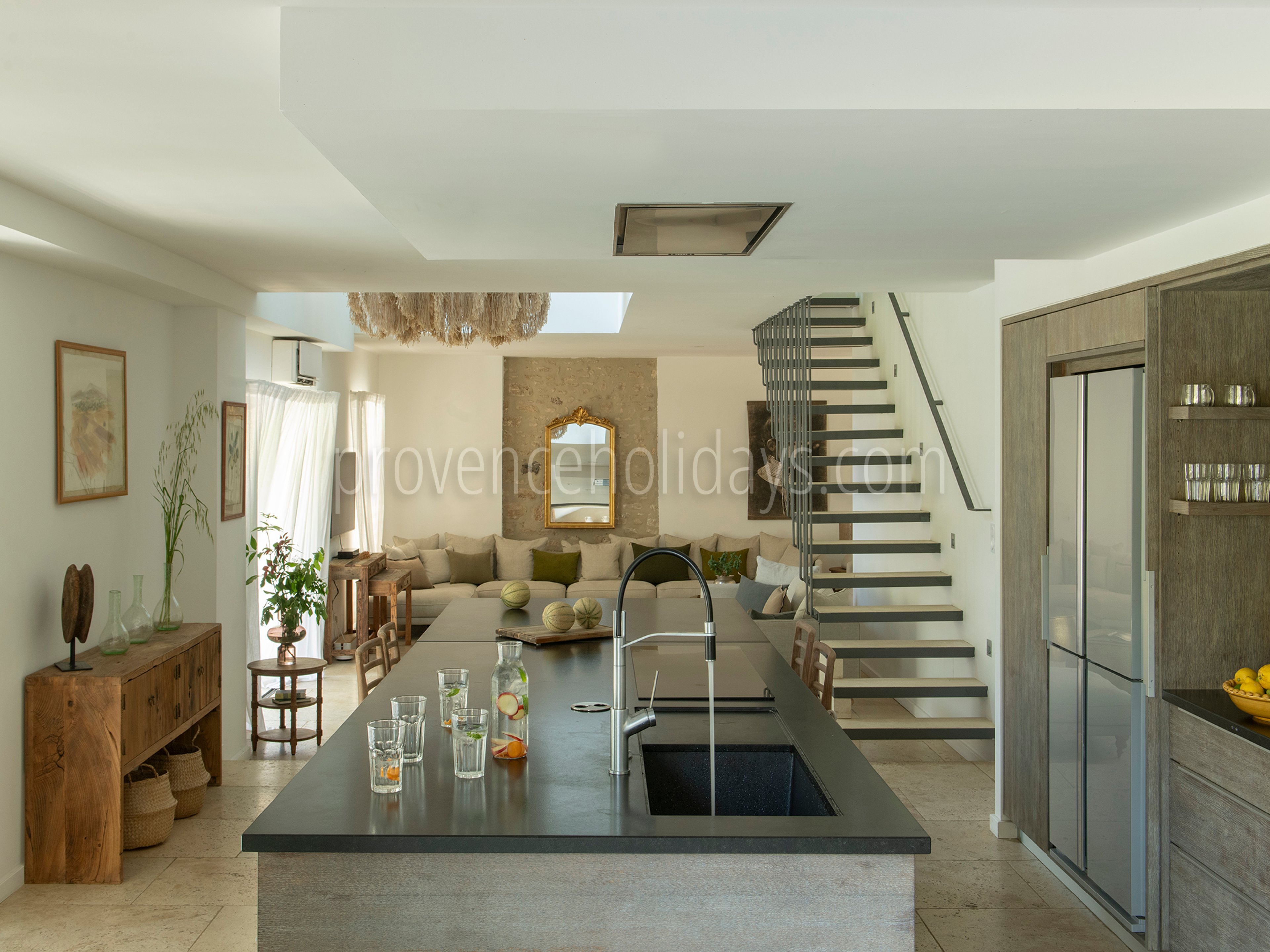 128 - Mas du Carlet: Villa: Interior