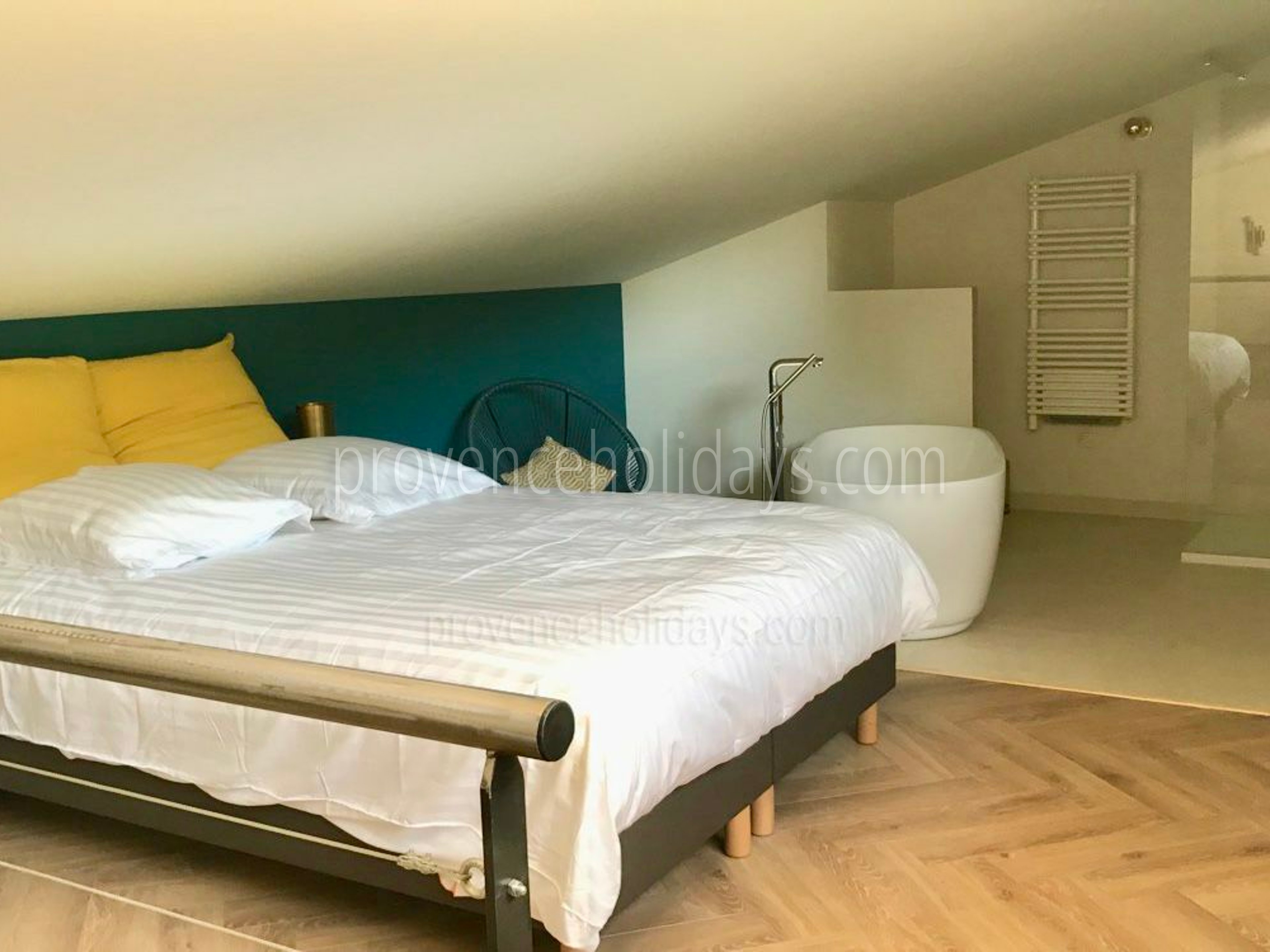 26 - Bastide Valentine: Villa: Bedroom