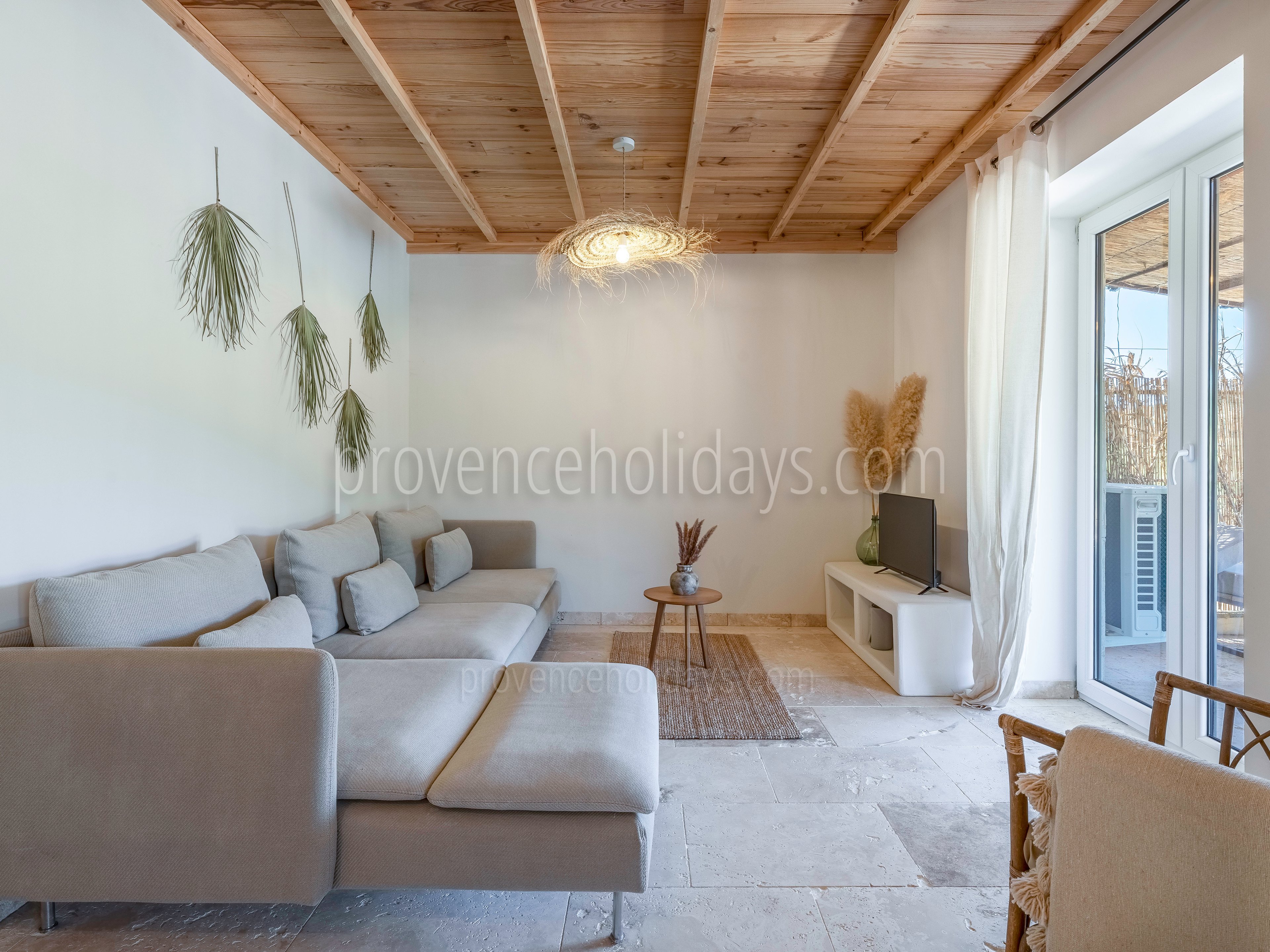 29 - La Bohème: Villa: Interior
