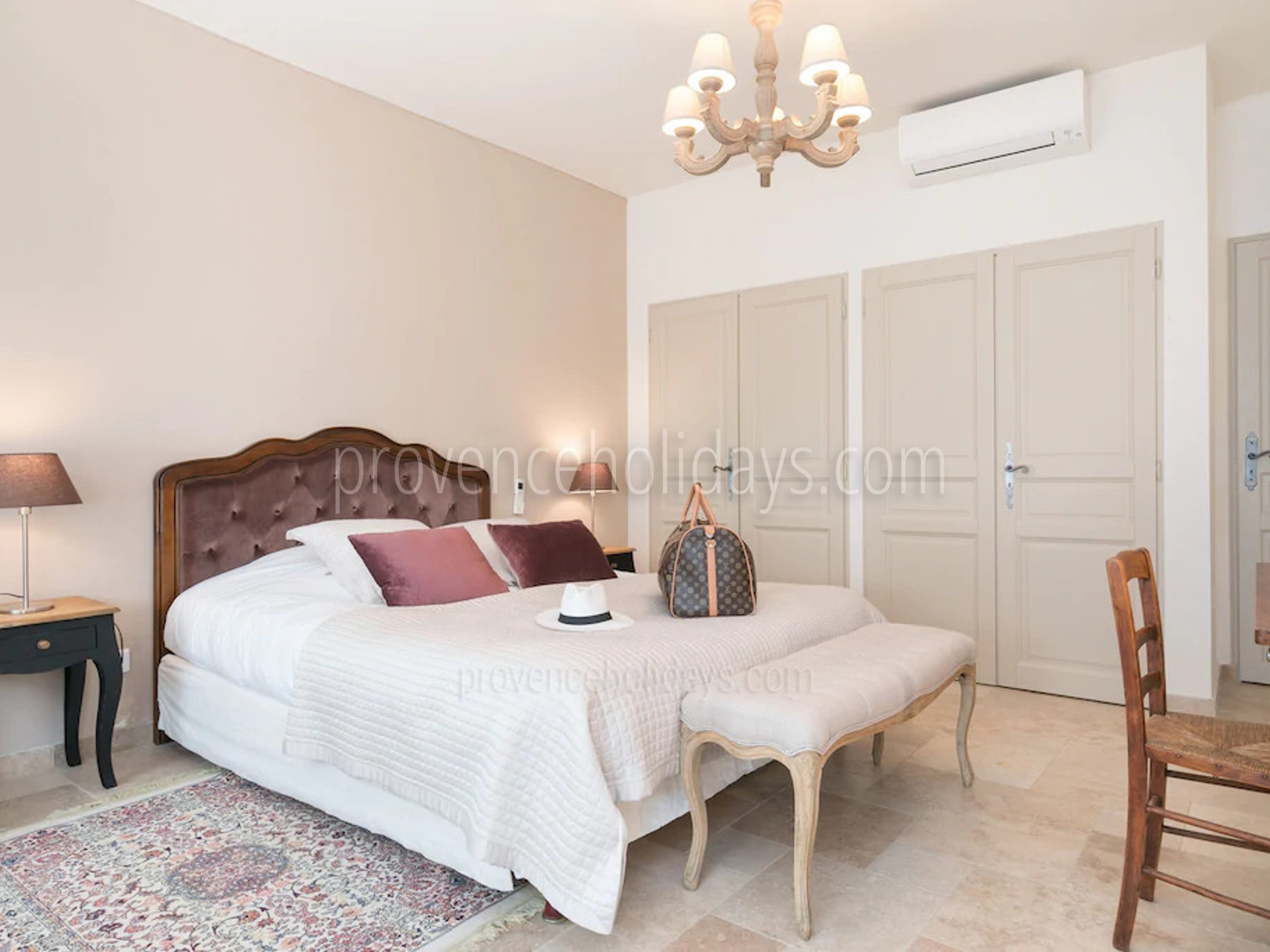 39 - Bastide du Var: Villa: Bedroom