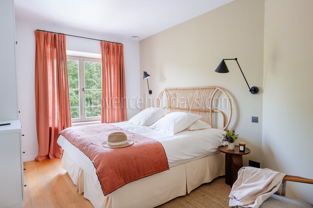 3 - Bergerie des Vignes: Villa: Bedroom