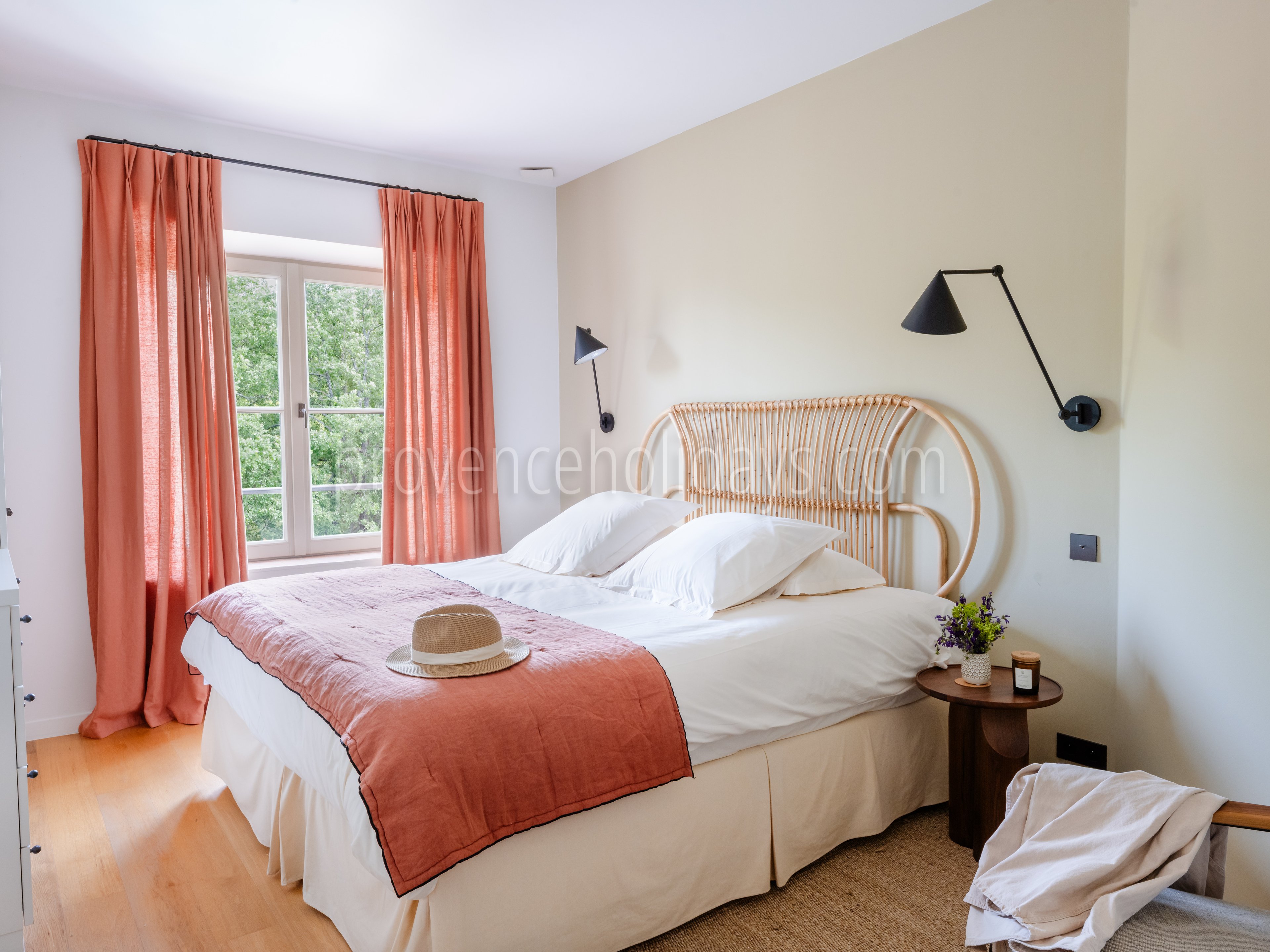 3 - Bergerie des Vignes: Villa: Bedroom