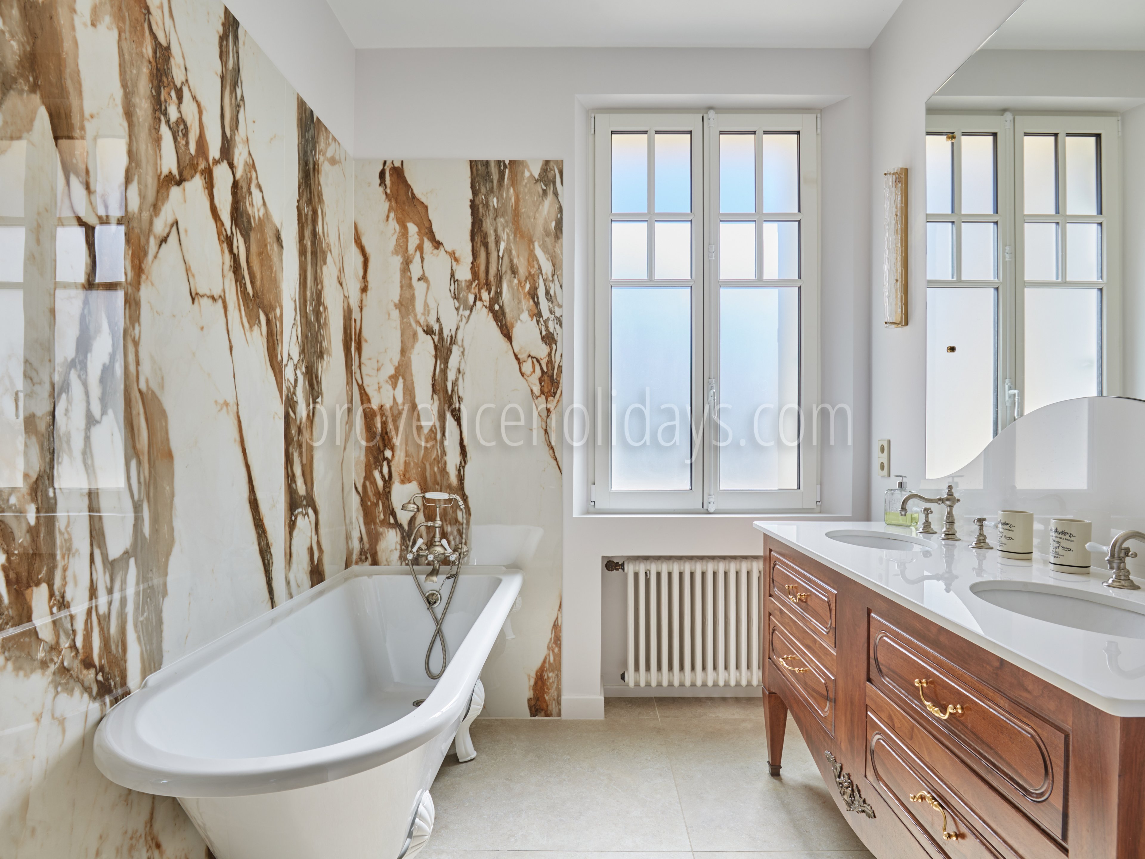 41 - Le Reflet d\'Aix: Villa: Bathroom 1