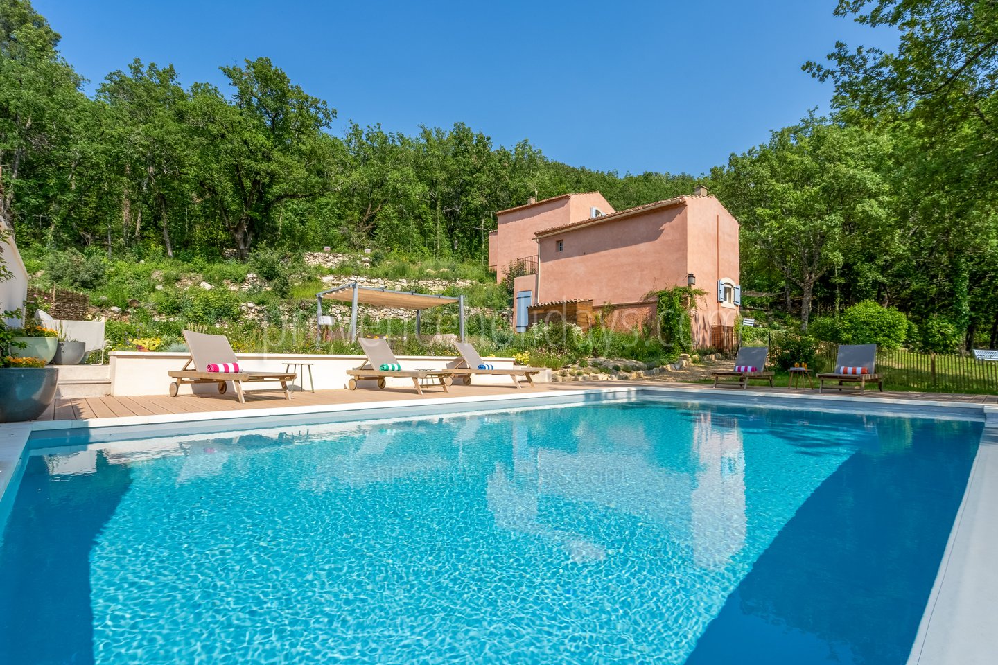 48 - Les Maisons de Saignon: Villa: Pool