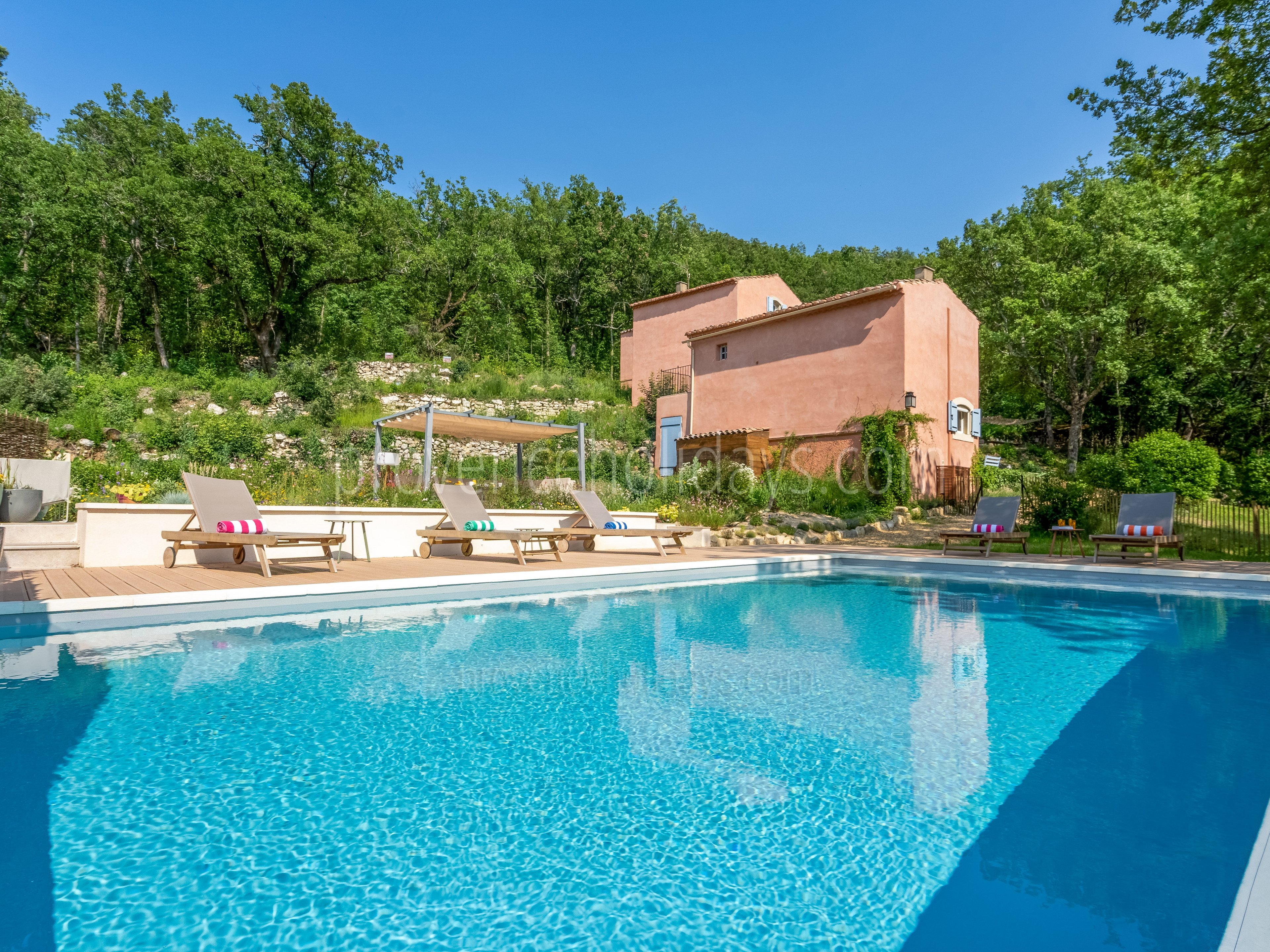 48 - Les Maisons de Saignon: Villa: Pool