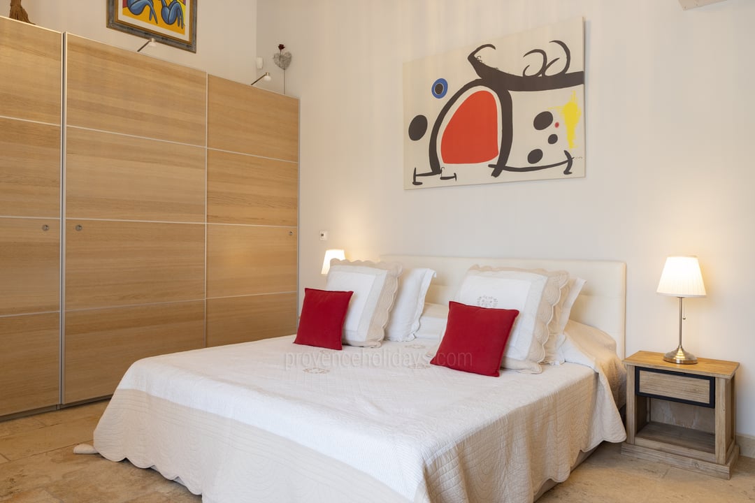 32 - Mas de l\'Oiseau: Villa: Bedroom