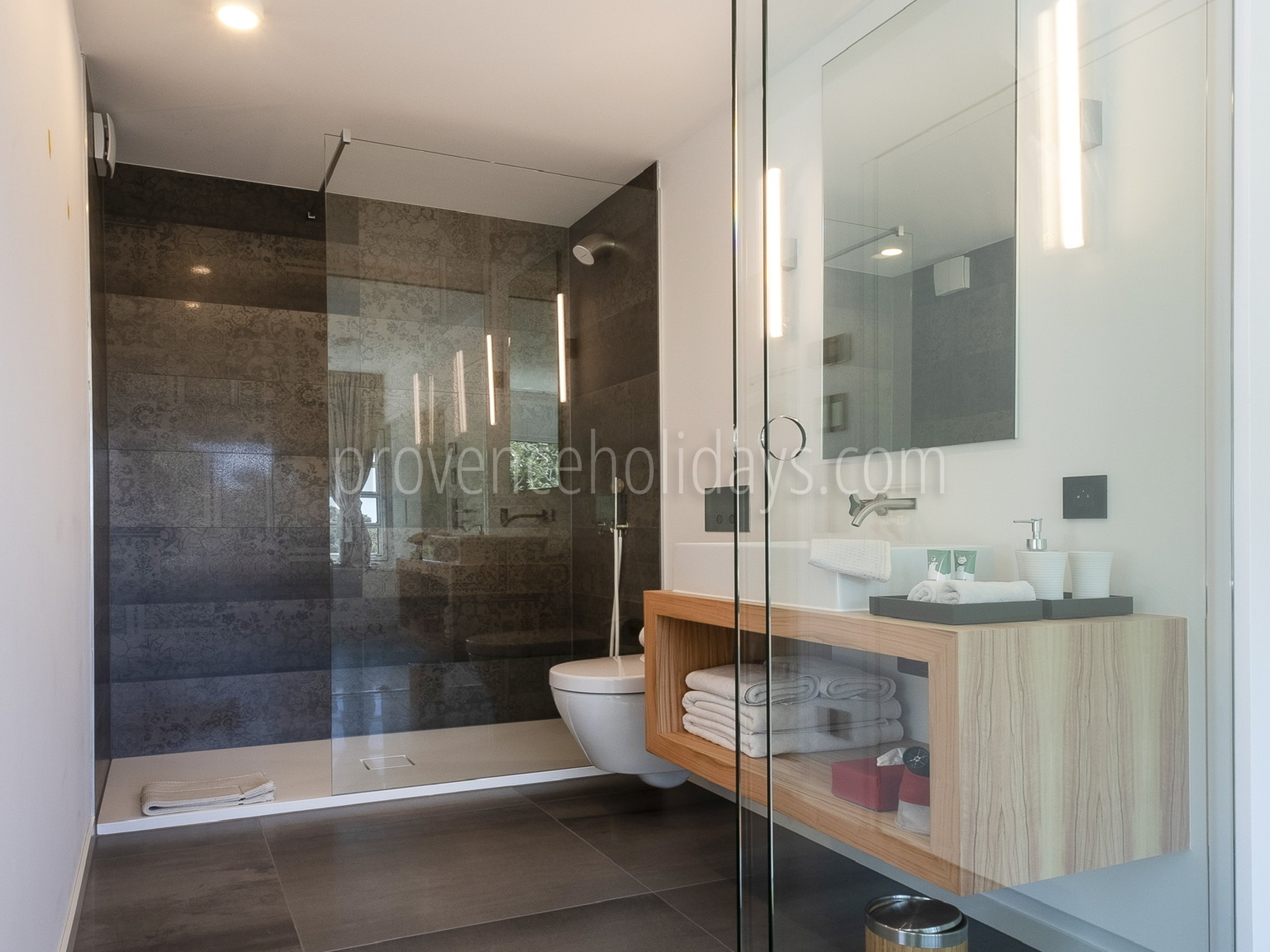 8 - Villa Altamira: Villa: Bathroom