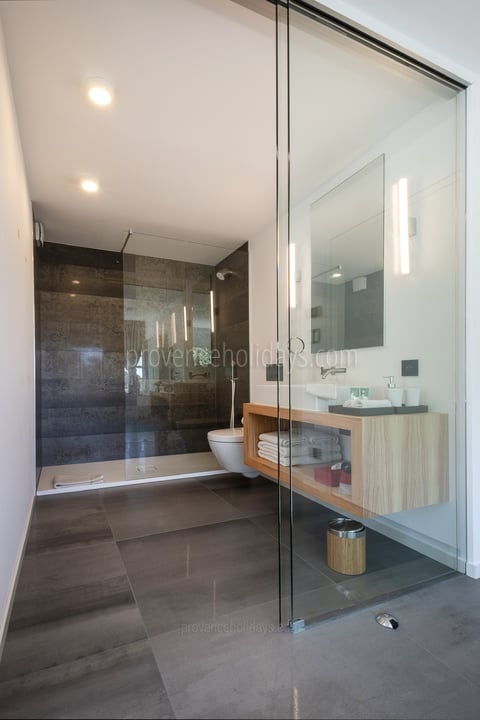 8 - Villa Altamira: Villa: Bathroom