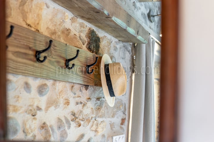 23 - Mas des Champs: Villa: Interior