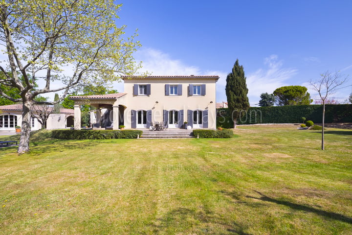 22 - Chez Sarah: Villa: Exterior