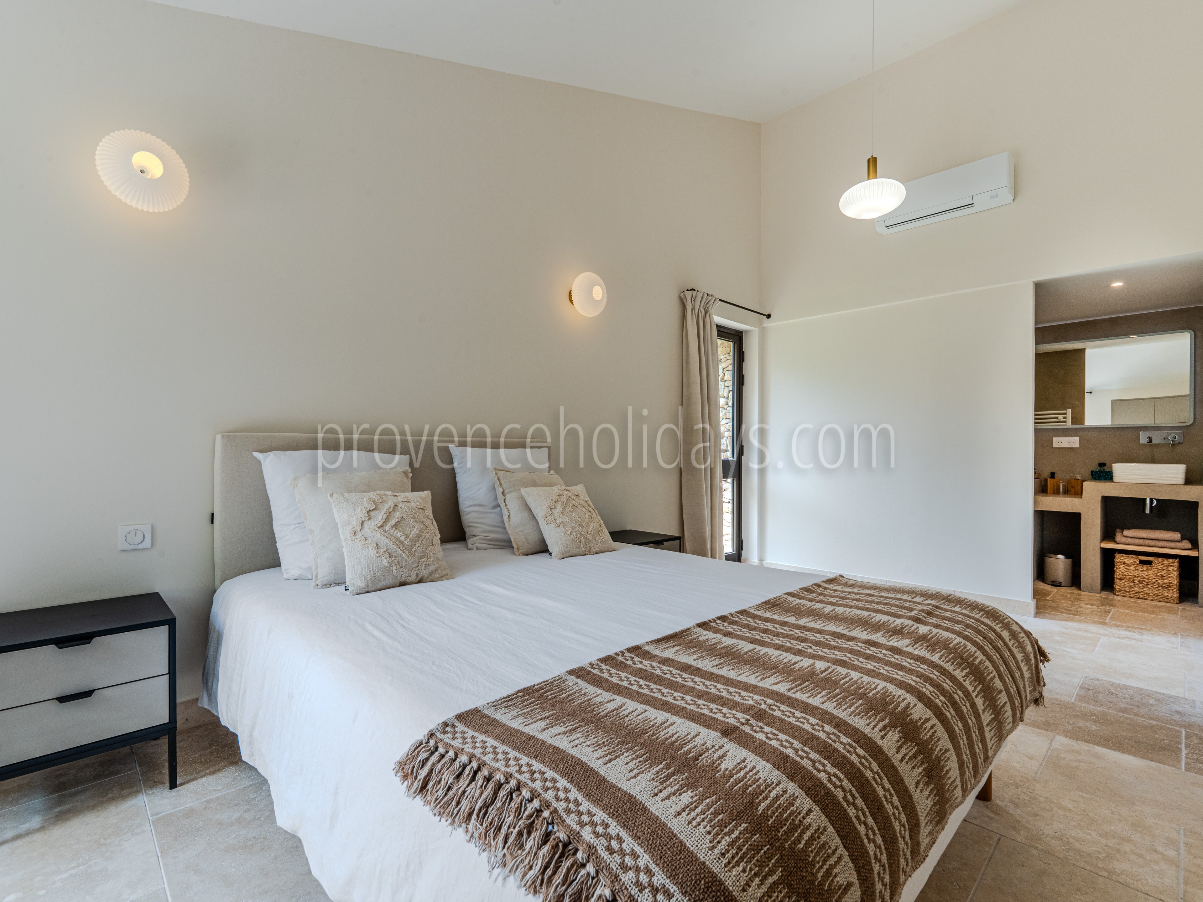 30 - Mas de la Rivière Secrète: Villa: Bedroom 3