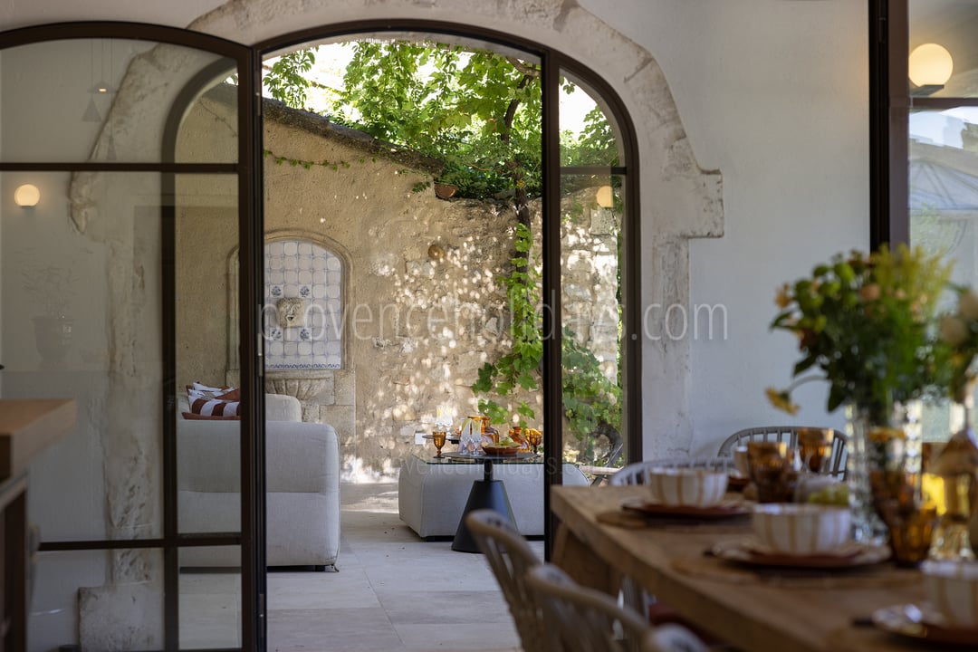 24 - Le Mas des Magnans: Villa: Interior