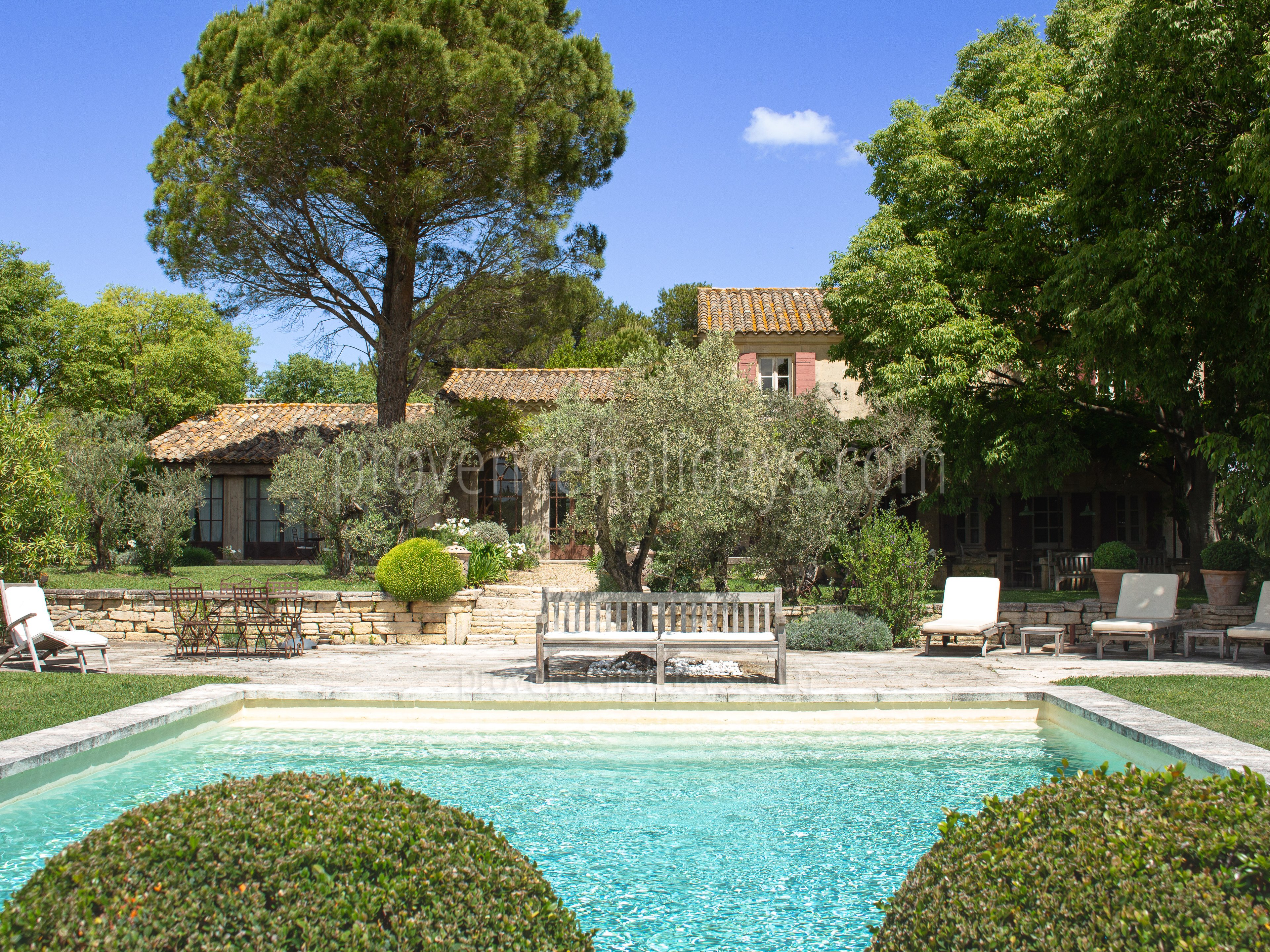 3 - Mas Coquelicot: Villa: Pool