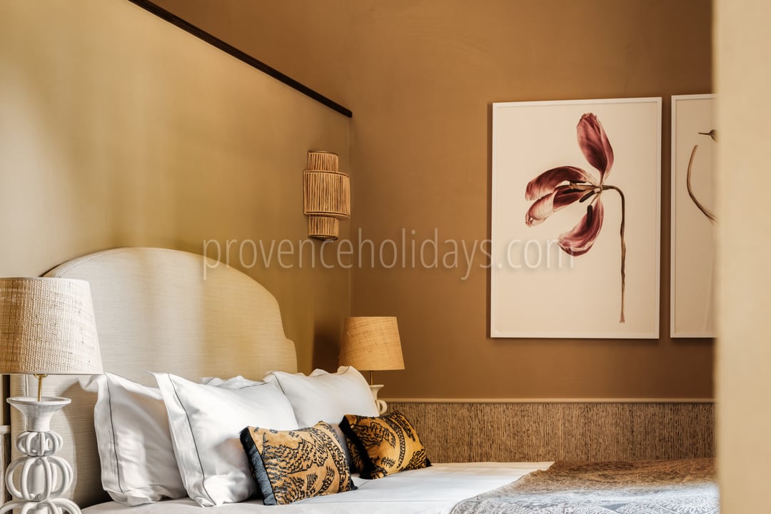 7 - Mas Simone: Villa: Bedroom