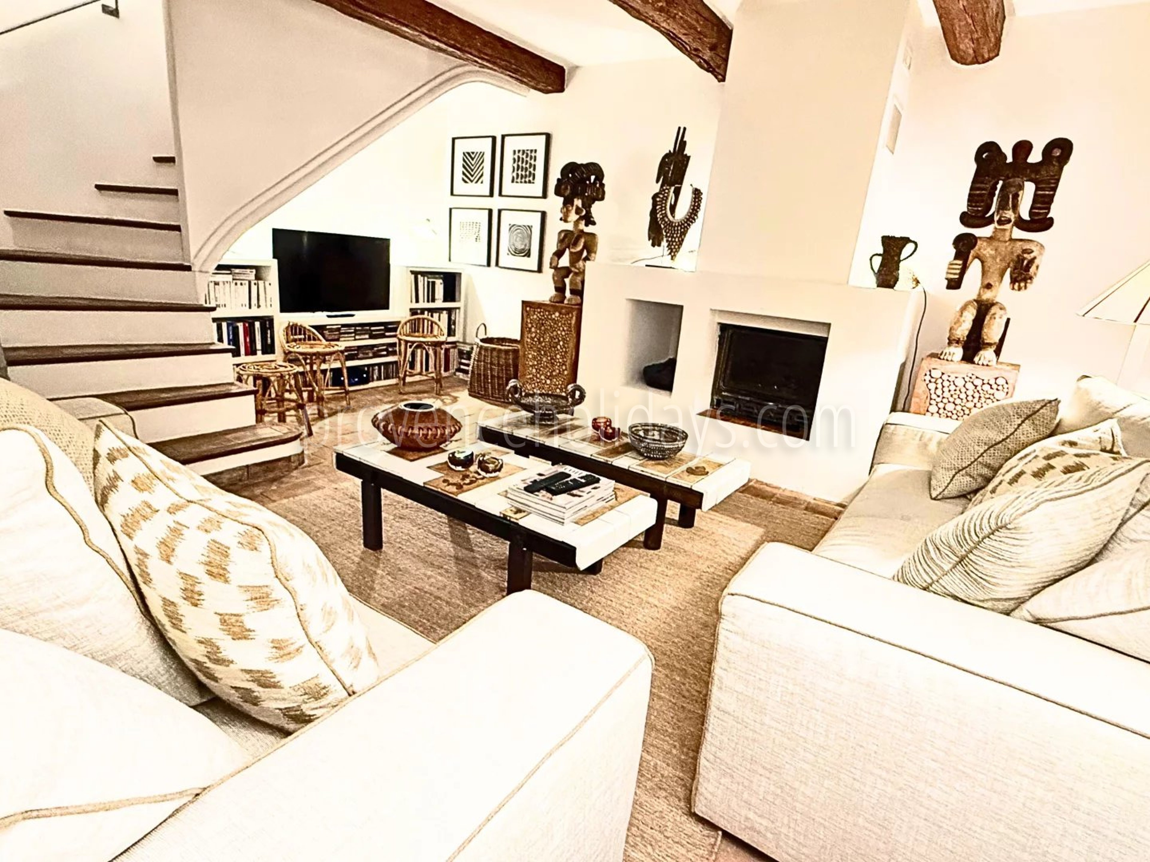 2 - Renovated house in La Garde-Freinet: Villa: Interior