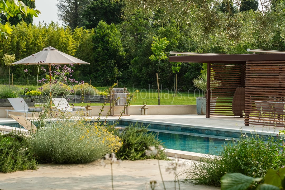 8 - Le Mas du Rollier: Villa: Pool