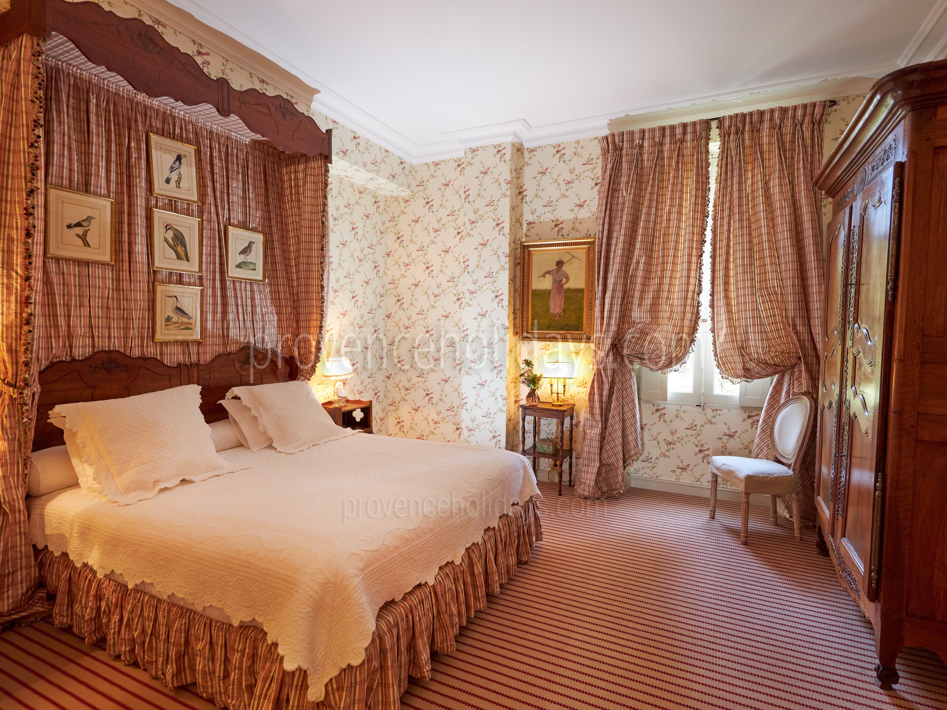 20 - Le Château: Villa: Bedroom 6