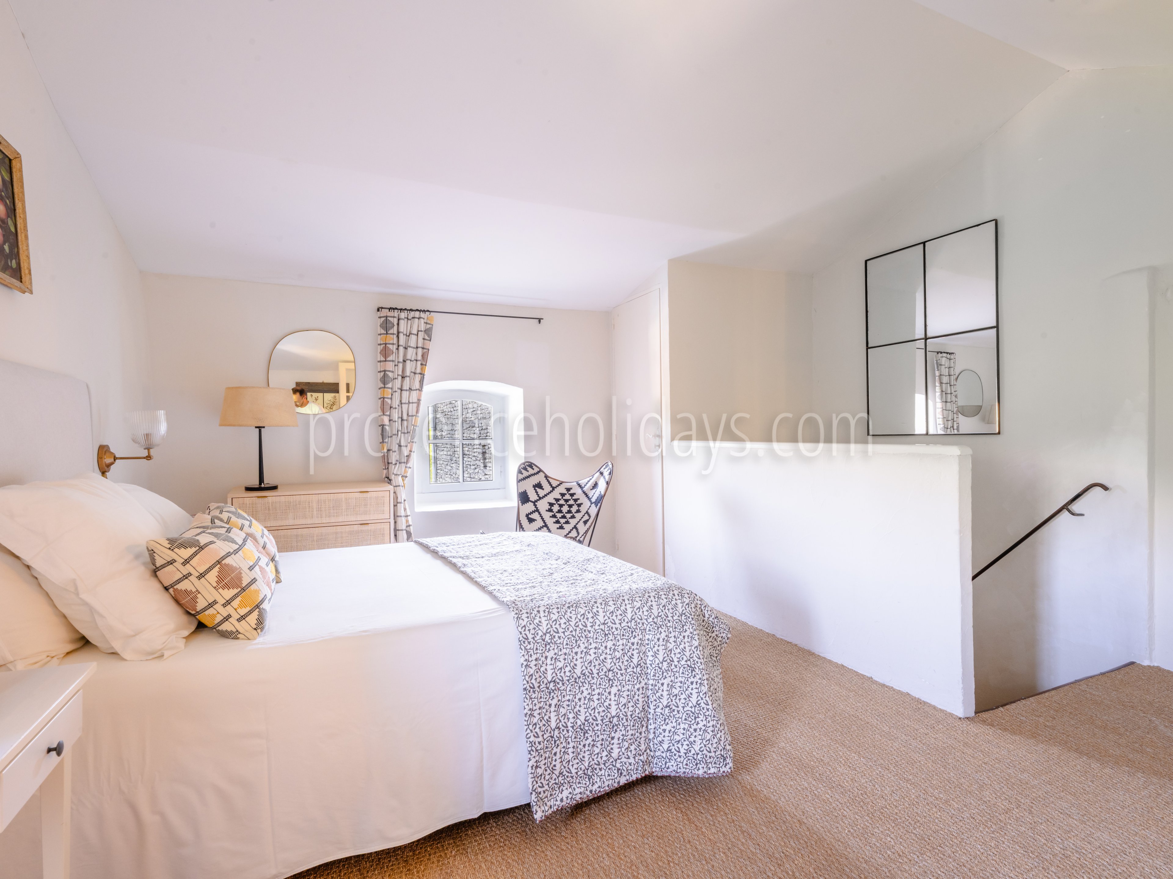 50 - Maison du Soleil: Villa: Bedroom