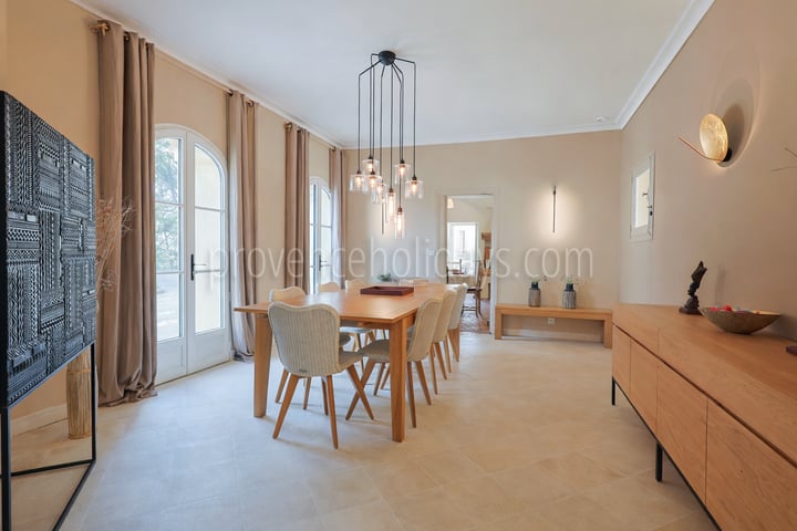 23 - Domaine de la Tour: Villa: Interior