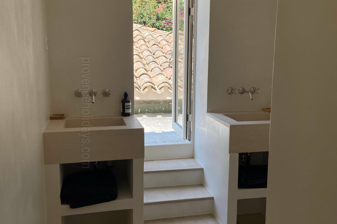 45 - Villa Luna: Villa: Interior