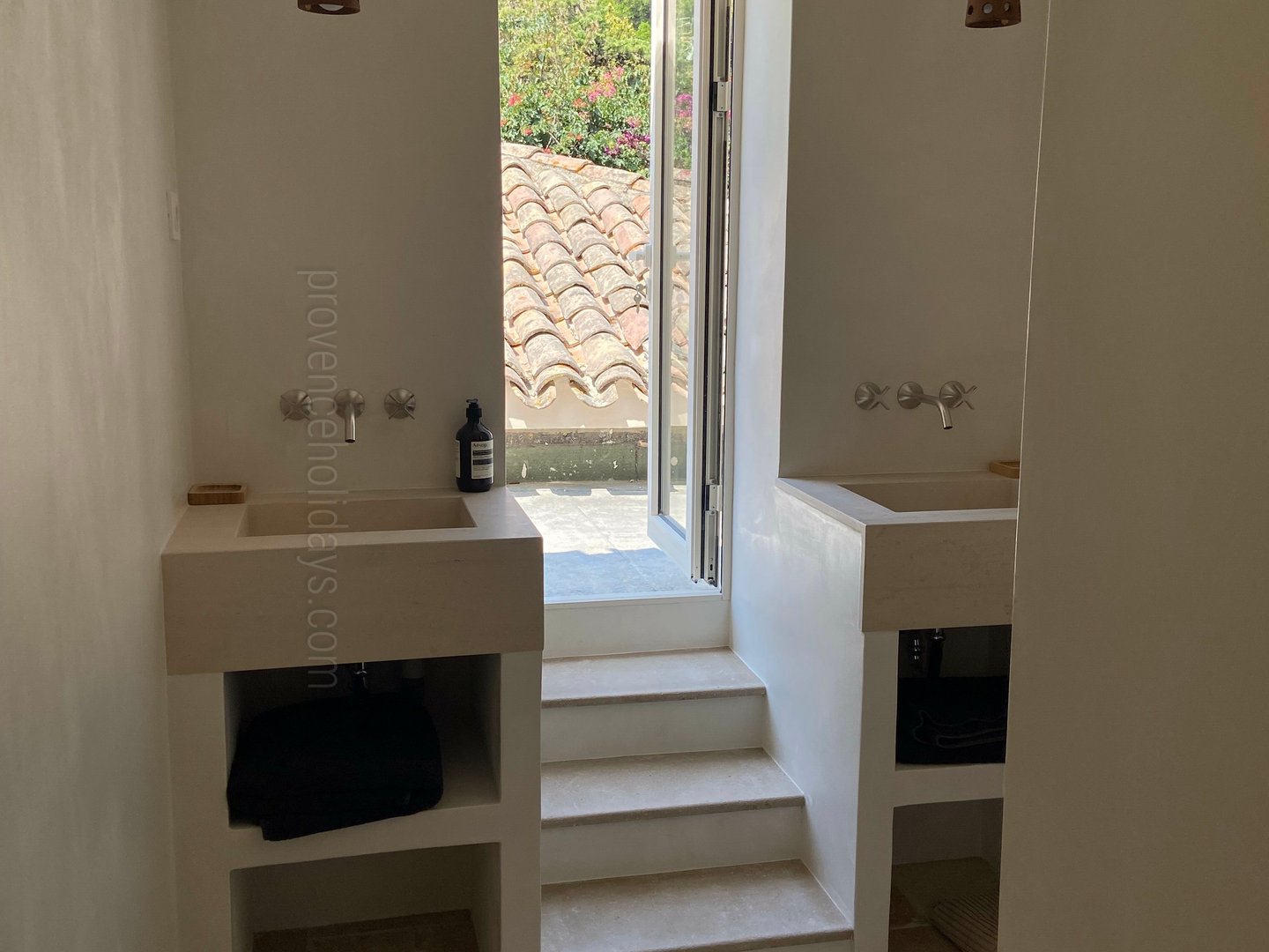 45 - Villa Luna: Villa: Interior