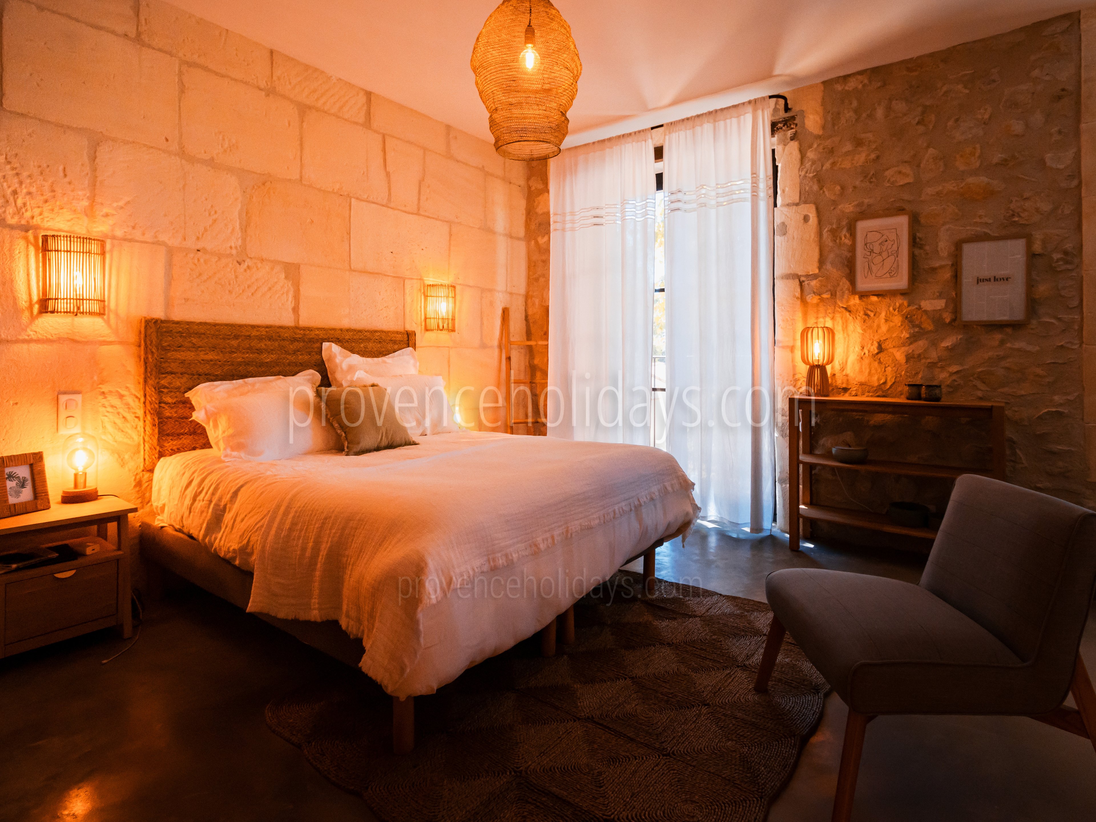 64 - Mas des Pommiers: Villa: Interior